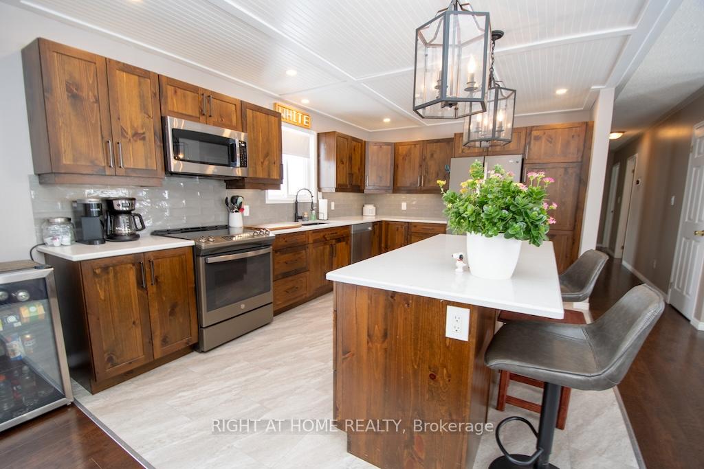 Photo 9 of 10 Kalman Drive, Cavan Monaghan, Cavan Twp — HOMEH