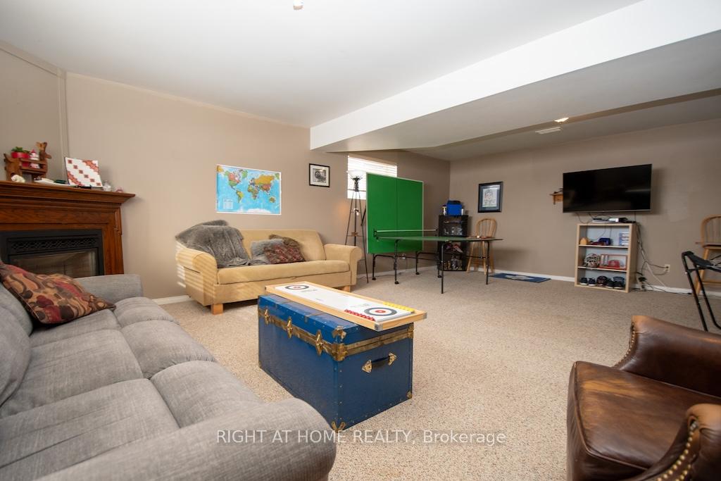 Photo 31 of 10 Kalman Drive, Cavan Monaghan, Cavan Twp — HOMEH
