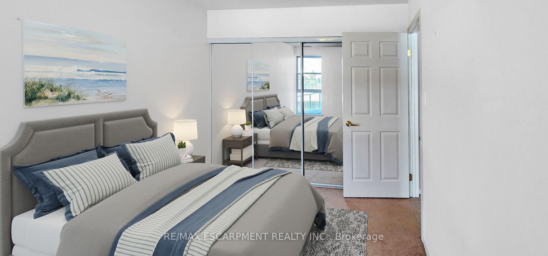 Photo 15 of Unit 102, 19 Lake Avenue S, Hamilton, Stoney Creek — HOMEH