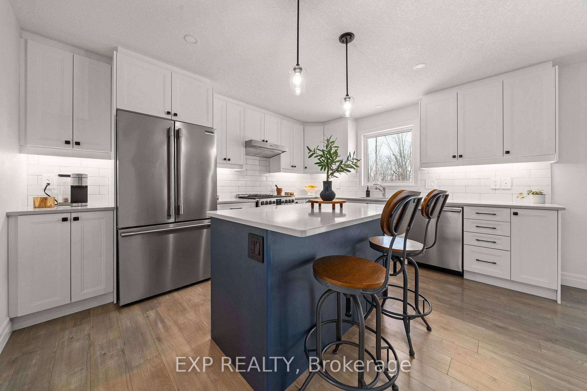 Photo 11 of 58 Lanark Drive, Belleville, Belleville Ward — HOMEH