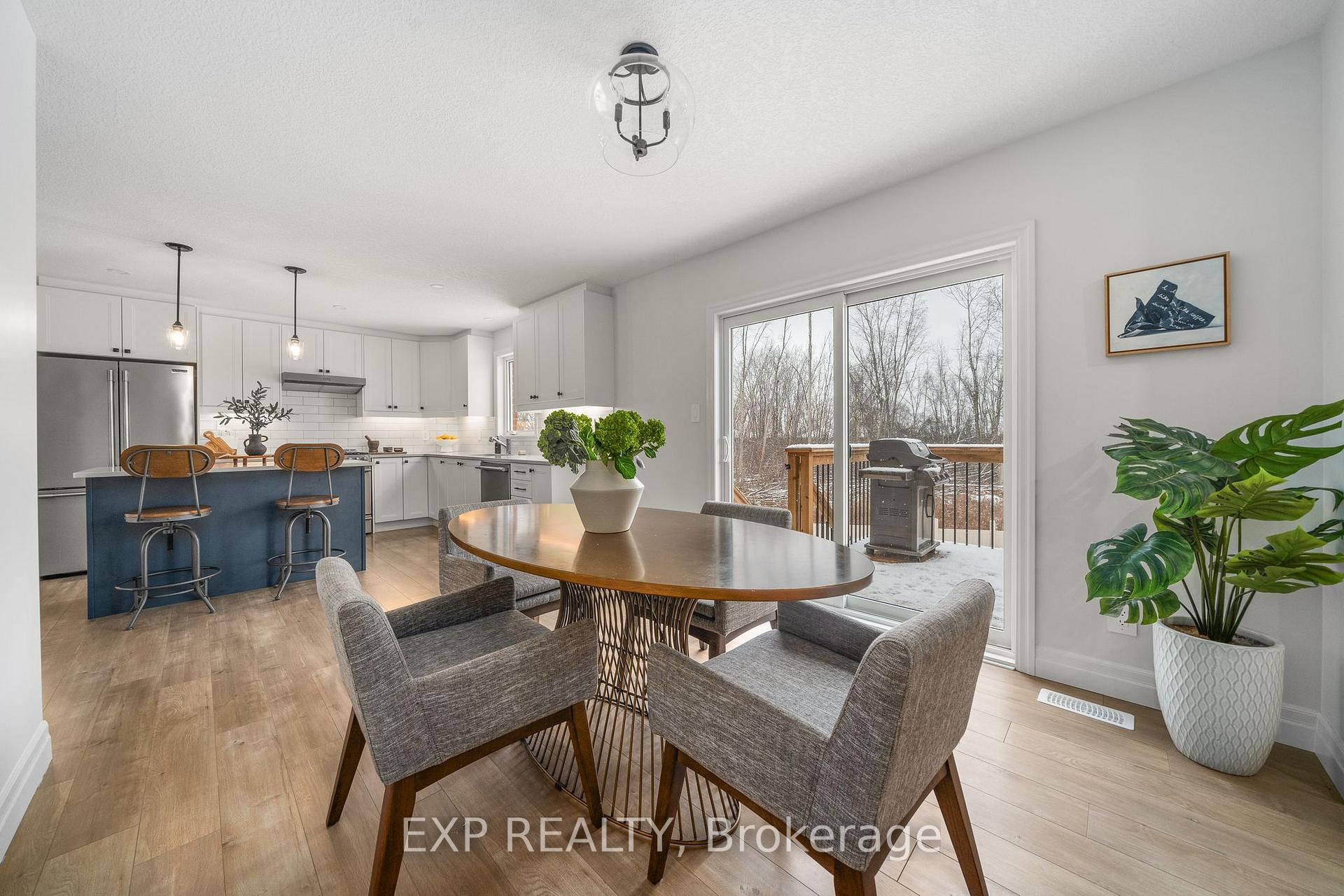 Photo 15 of 58 Lanark Drive, Belleville, Belleville Ward — HOMEH