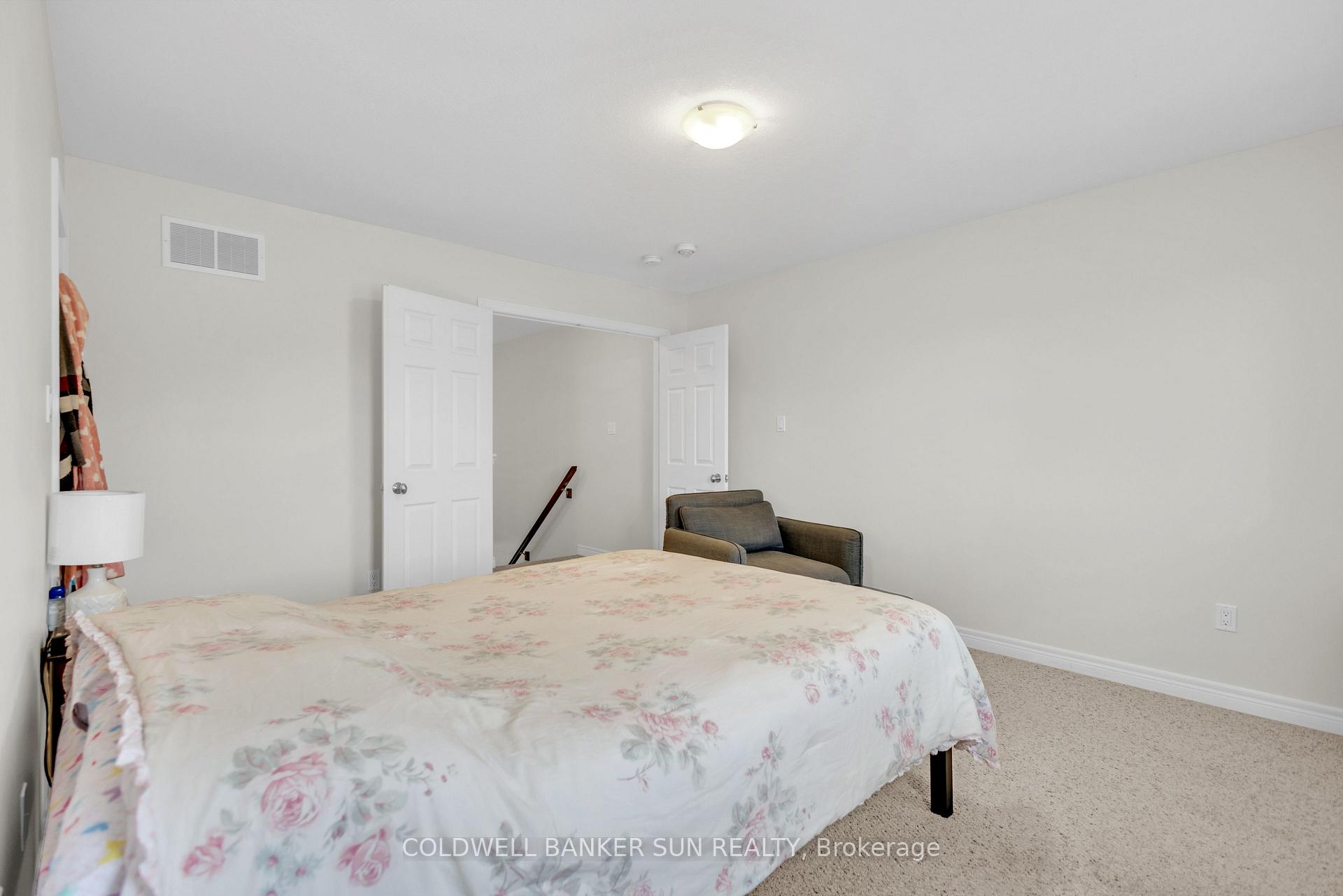 Photo 19 of 254 Hutchinson Drive, New Tecumseth, Alliston — HOMEH