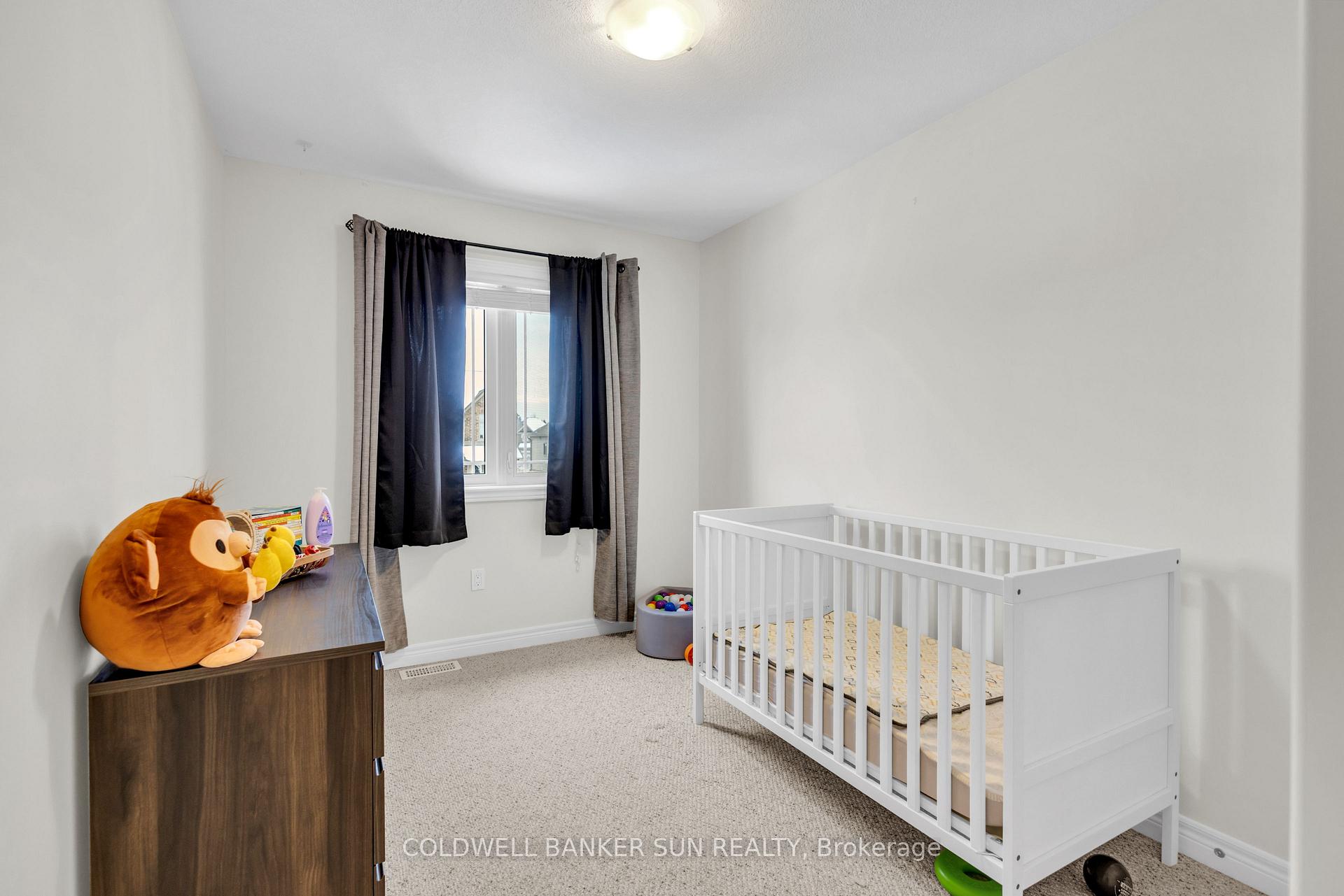 Photo 22 of 254 Hutchinson Drive, New Tecumseth, Alliston — HOMEH