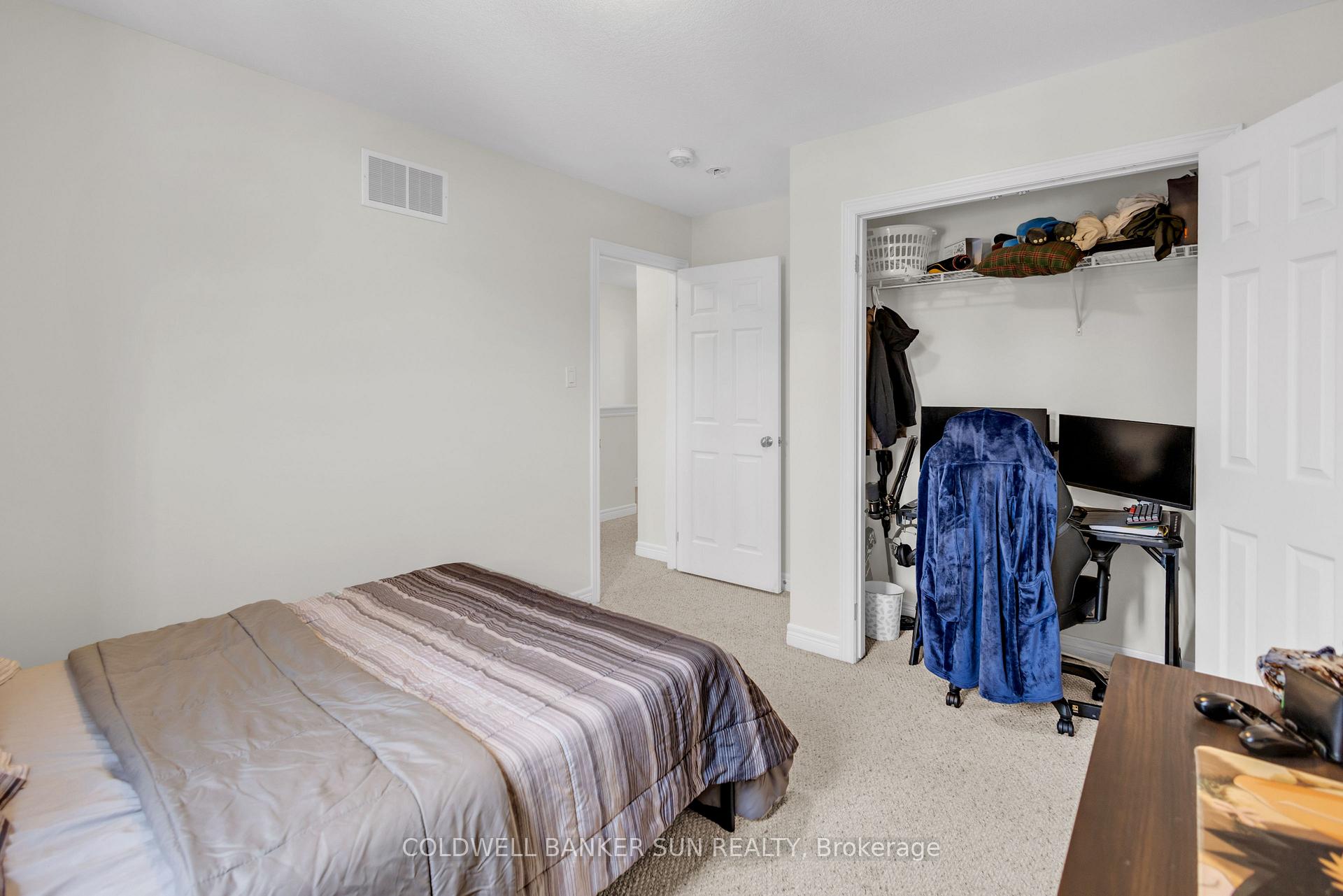 Photo 25 of 254 Hutchinson Drive, New Tecumseth, Alliston — HOMEH