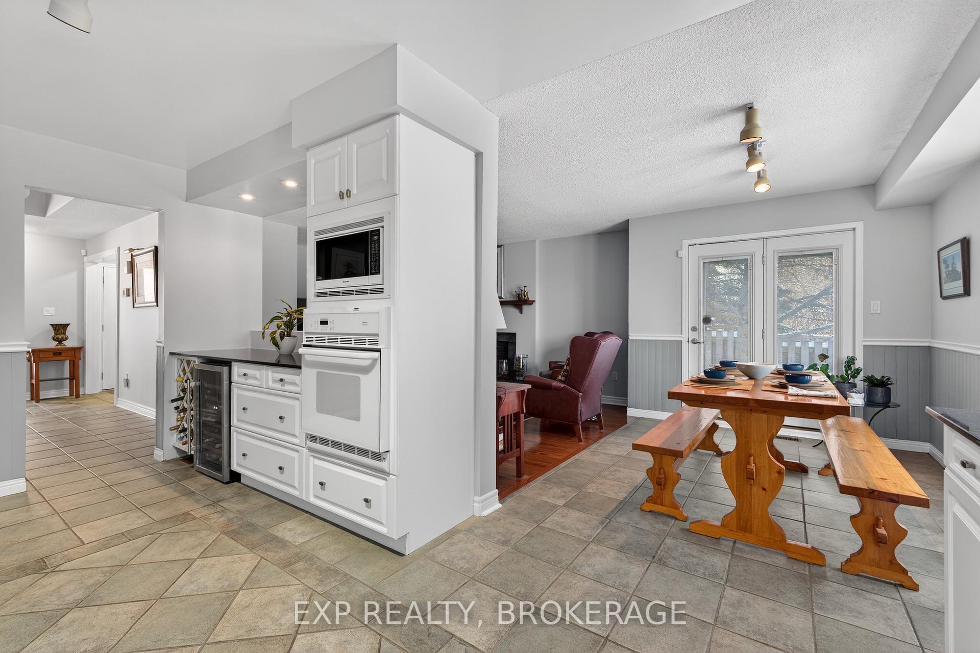 Photo 7 of 578 Sycamore Street, Kingston, South of Taylor-Kidd Blvd — HOMEH