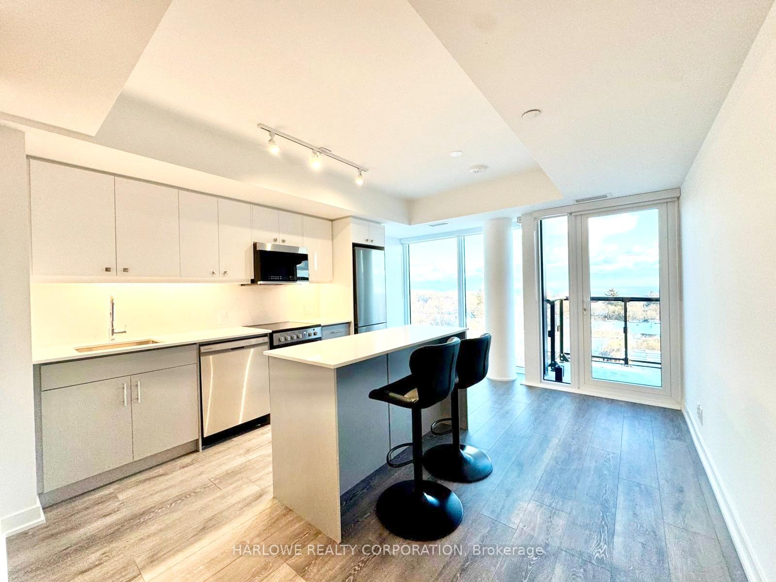 Front of Unit 723, 2 Manderley Drive