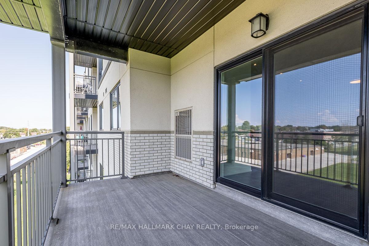 Photo 52 of Unit 402, 299 Cundles Road E, Barrie, Alliance — HOMEH