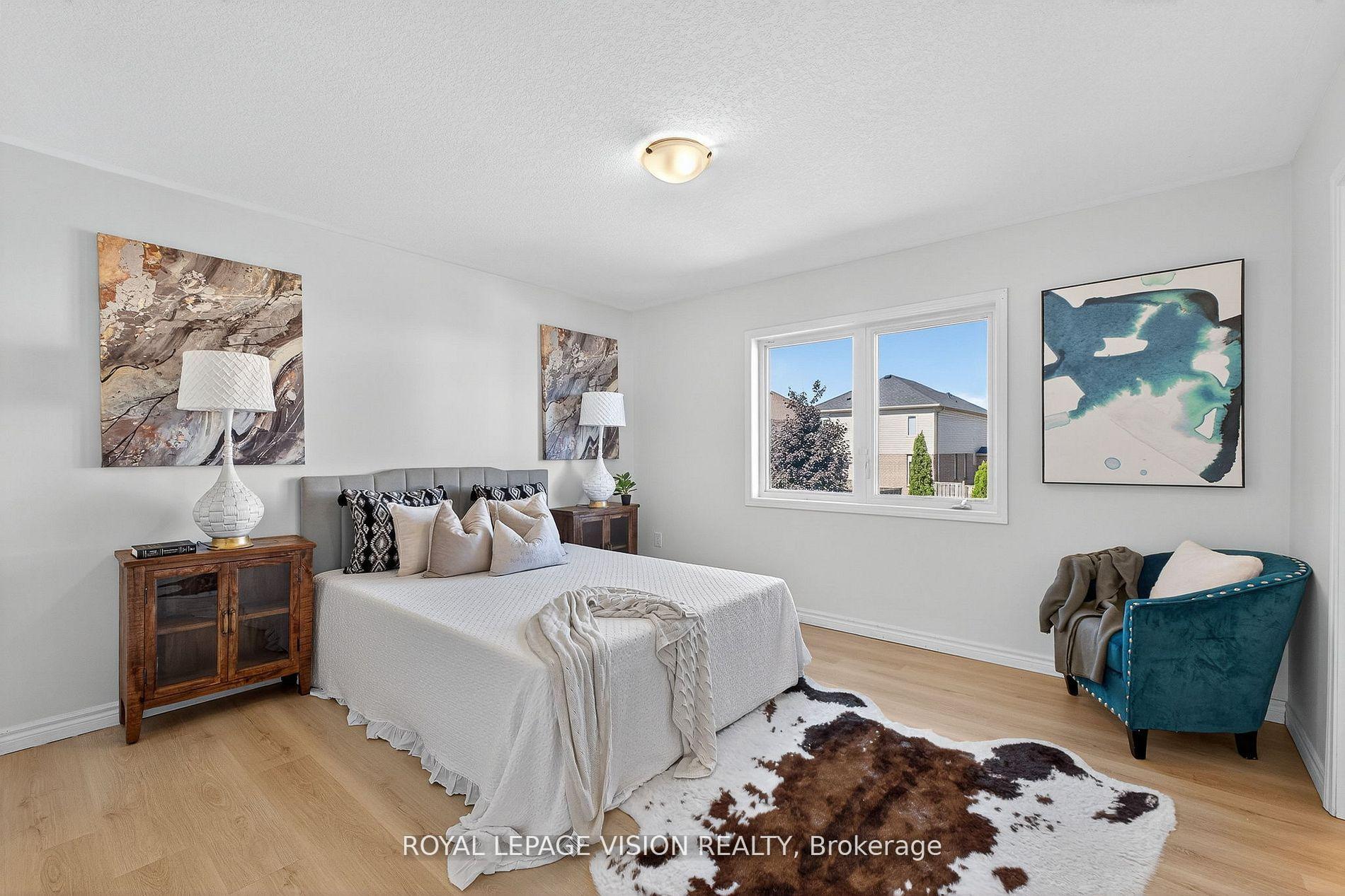 Photo 6 of 43 Watermill Street, Kitchener — HOMEH