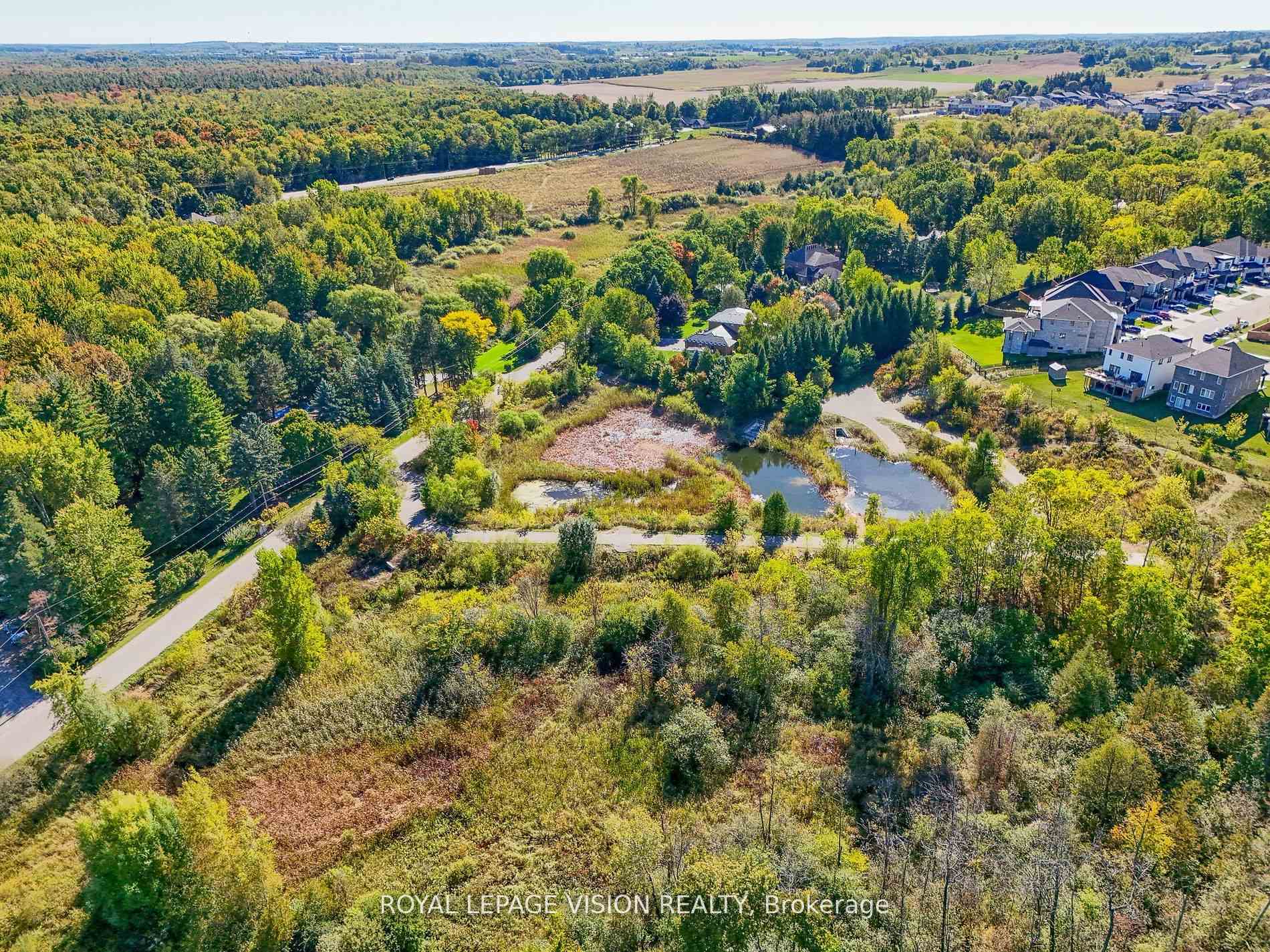 Photo 23 of 43 Watermill Street, Kitchener — HOMEH