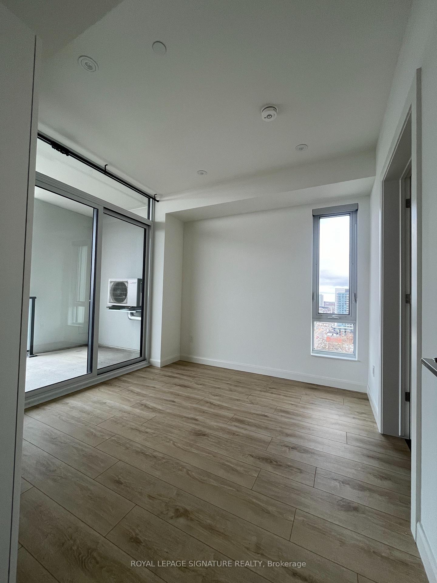 Photo 8 of Unit 1301, 741 King Street W, Kitchener — HOMEH