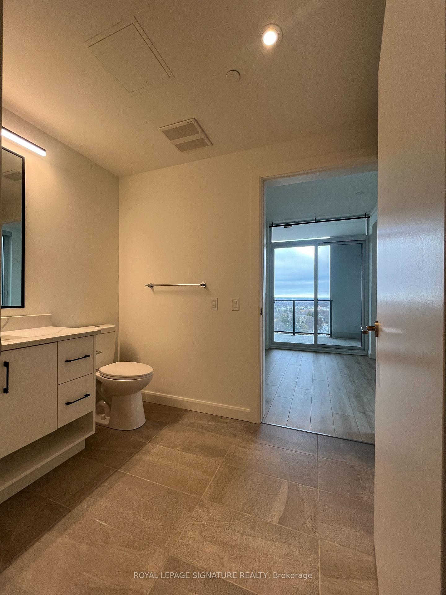 Photo 10 of Unit 1301, 741 King Street W, Kitchener — HOMEH