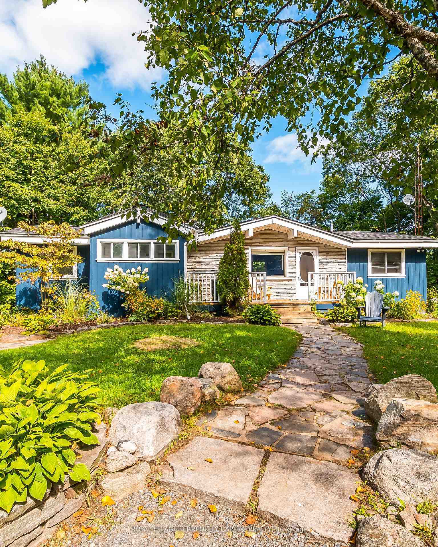 Photo 1 of 9 Denniss Drive, Bracebridge, Macaulay — HOMEH