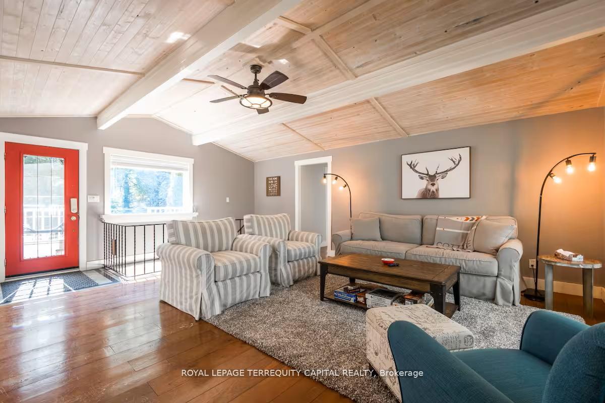 Photo 3 of 9 Denniss Drive, Bracebridge, Macaulay — HOMEH