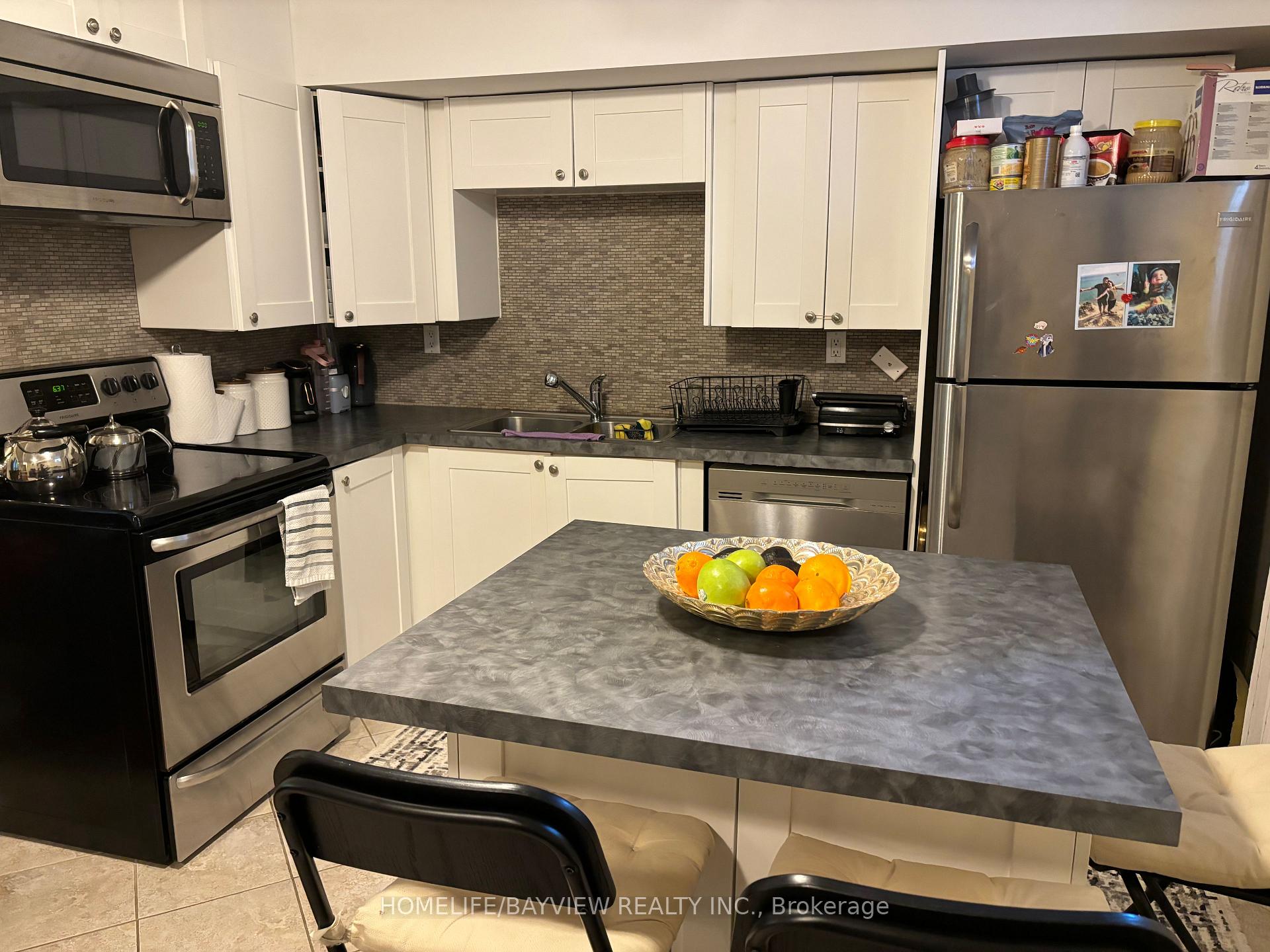 Photo 2 of Unit BSMT, 112 Daniel Bram Drive, Vaughan, Patterson — HOMEH