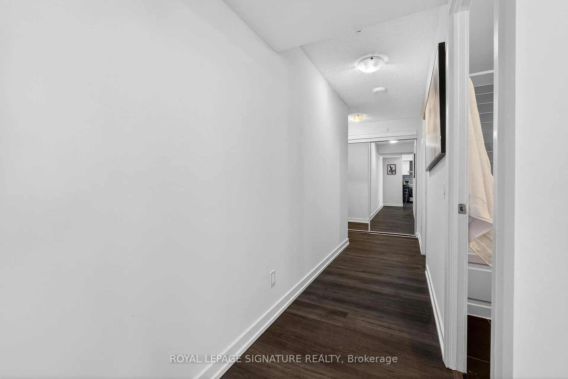 Photo 15 of Unit 315, 125 Redpath Avenue, Toronto, Mount Pleasant East — HOMEH