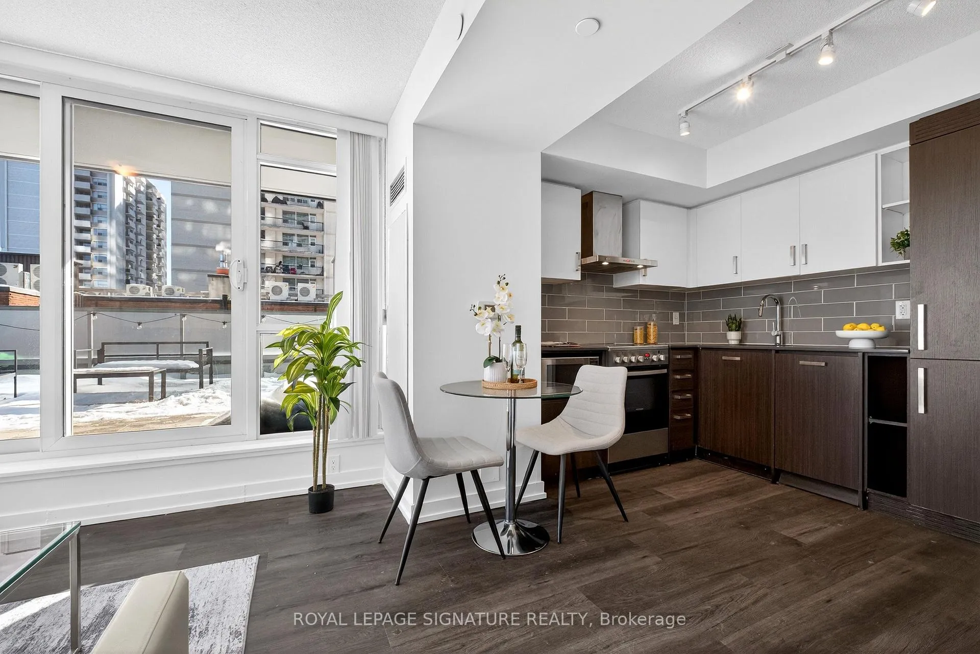 Photo 19 of Unit 315, 125 Redpath Avenue, Toronto, Mount Pleasant East — HOMEH