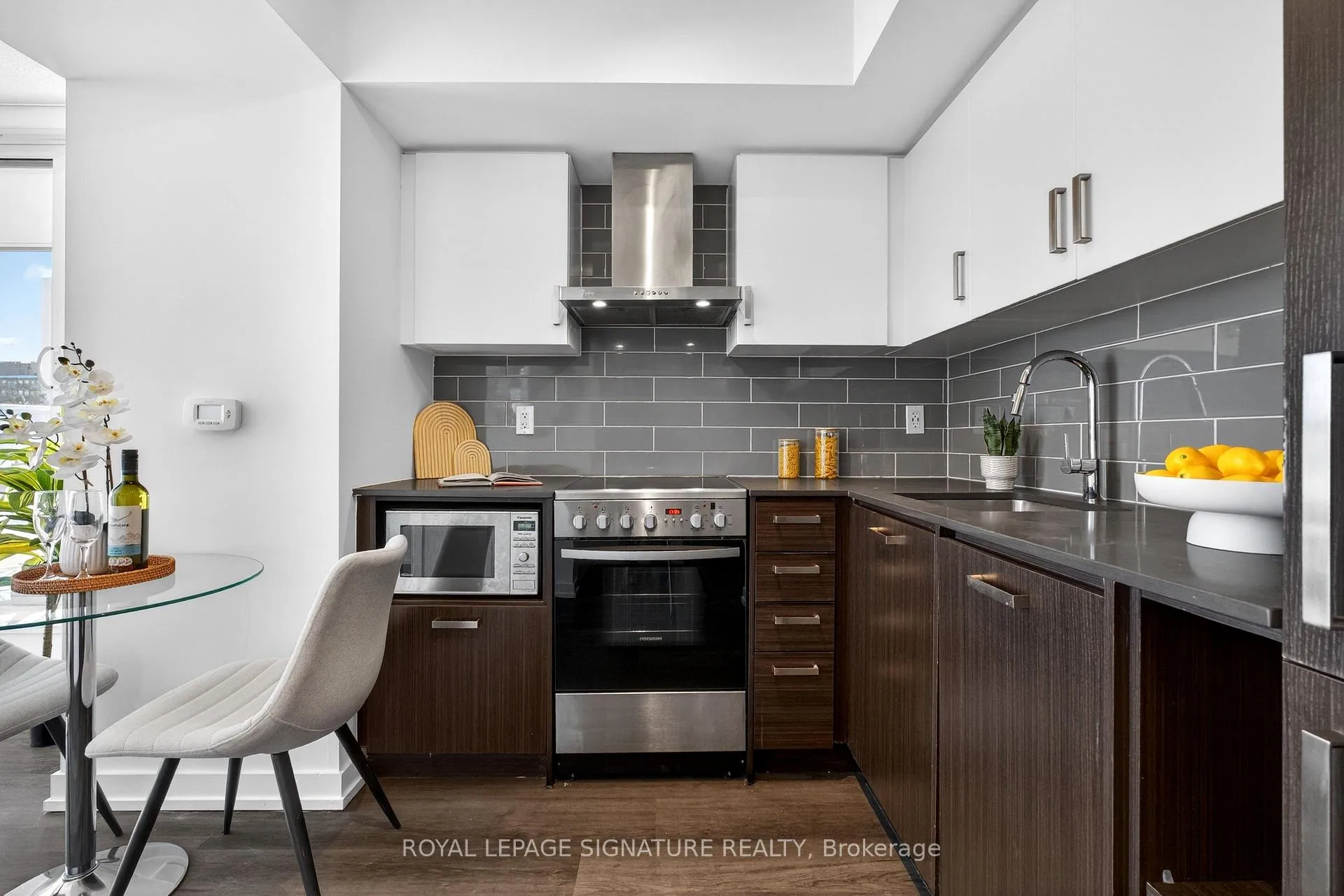 Photo 20 of Unit 315, 125 Redpath Avenue, Toronto, Mount Pleasant East — HOMEH