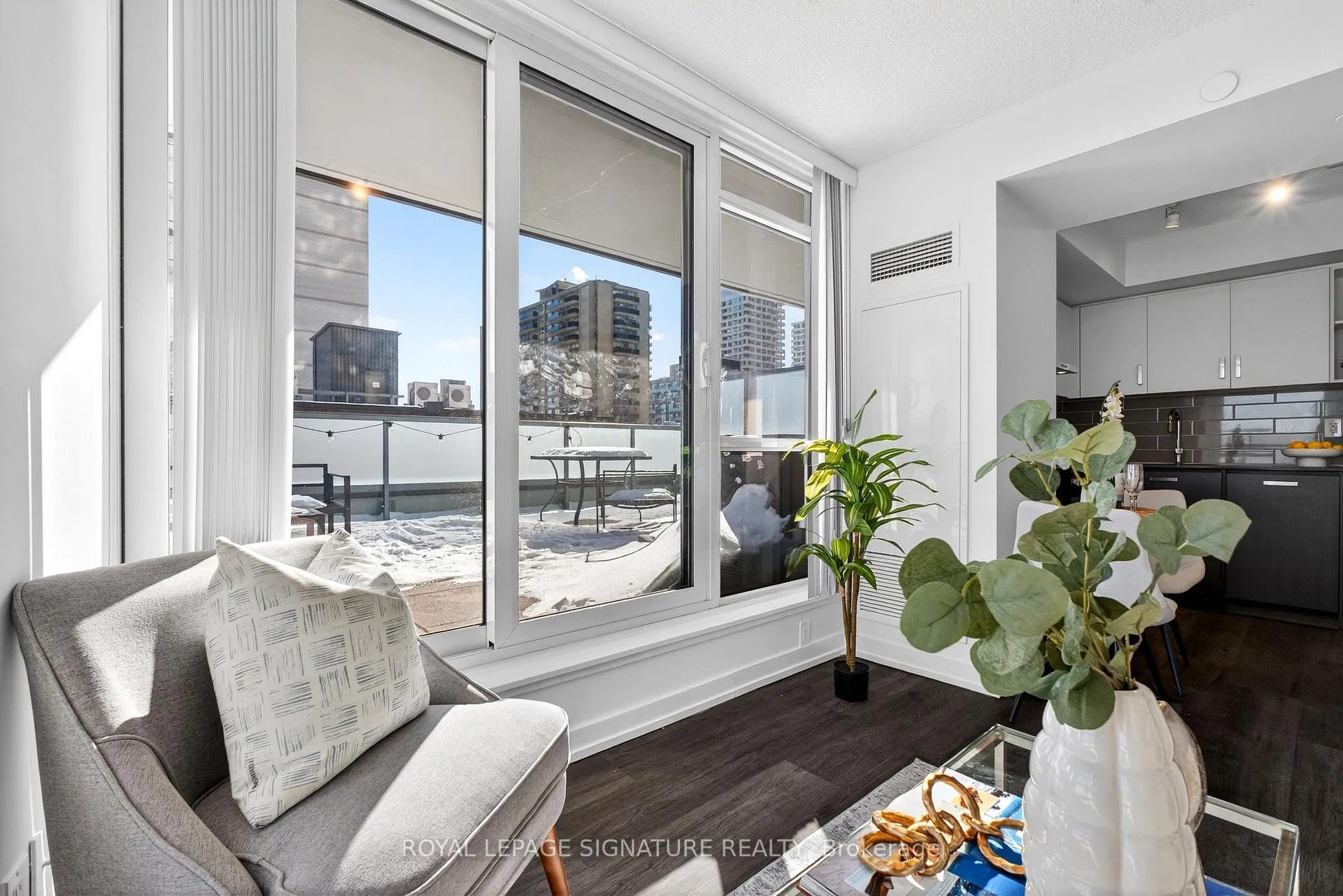Photo 27 of Unit 315, 125 Redpath Avenue, Toronto, Mount Pleasant East — HOMEH