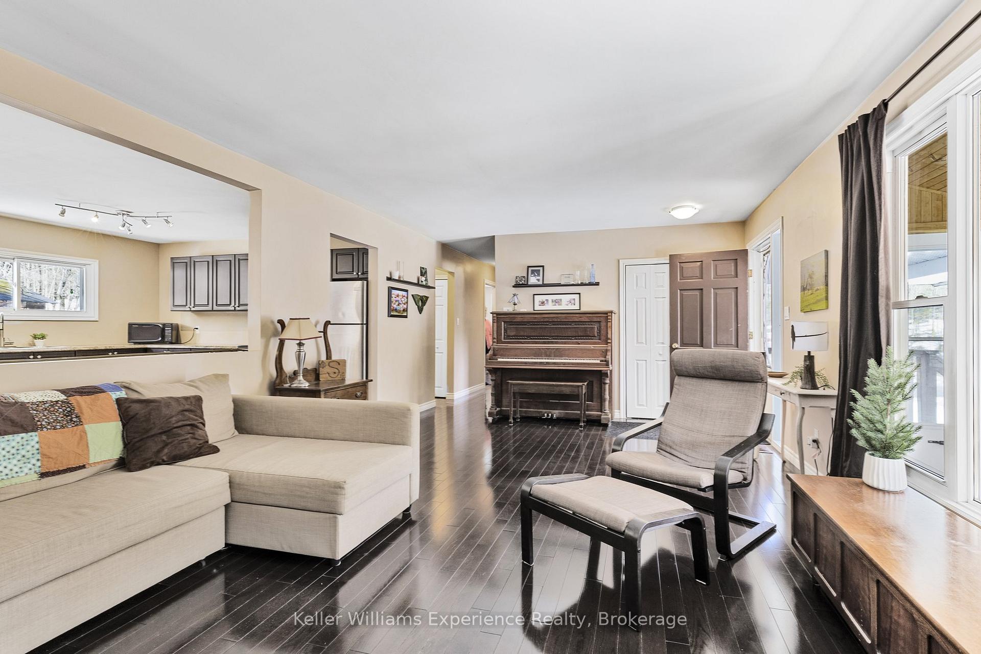 Photo 11 of 625 Musquash Road, Gravenhurst, Muskoka (S) — HOMEH