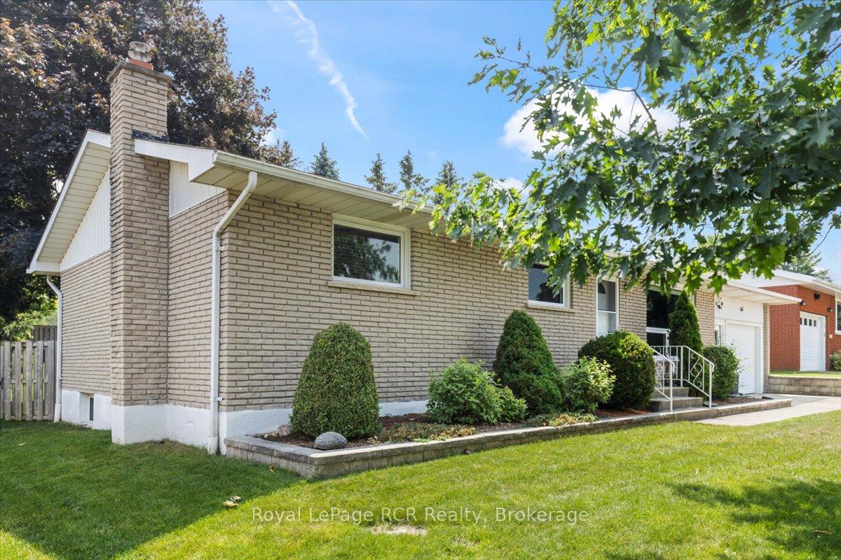 Photo 2 of 161 6th Avenue, Hanover — HOMEH
