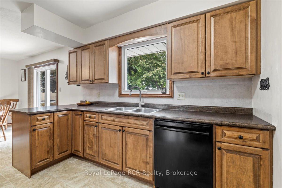 Photo 10 of 161 6th Avenue, Hanover — HOMEH