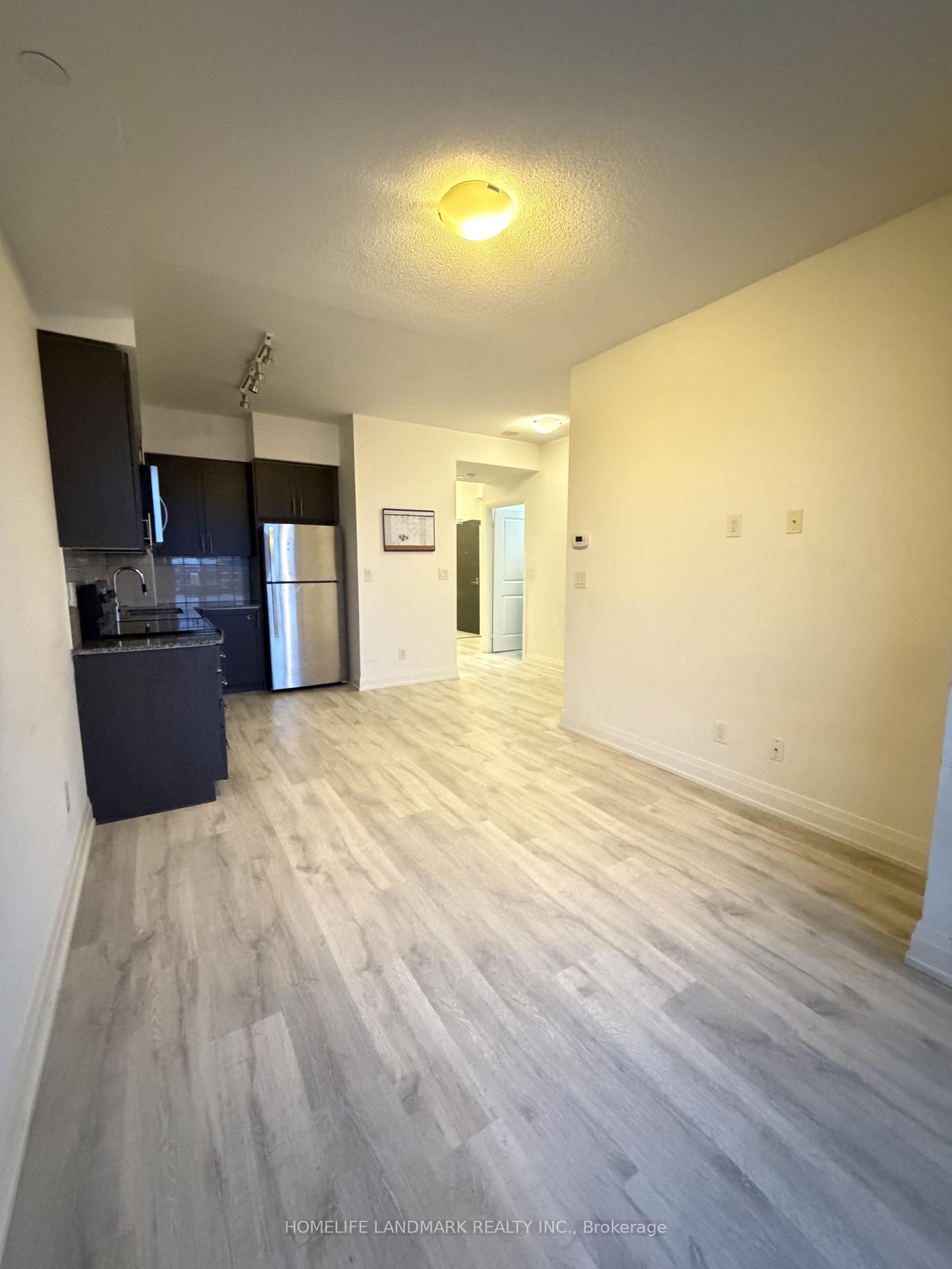 Photo 7 of Unit 219, 3600 Highway 7 Road, Vaughan, Vaughan Corporate Centre — HOMEH