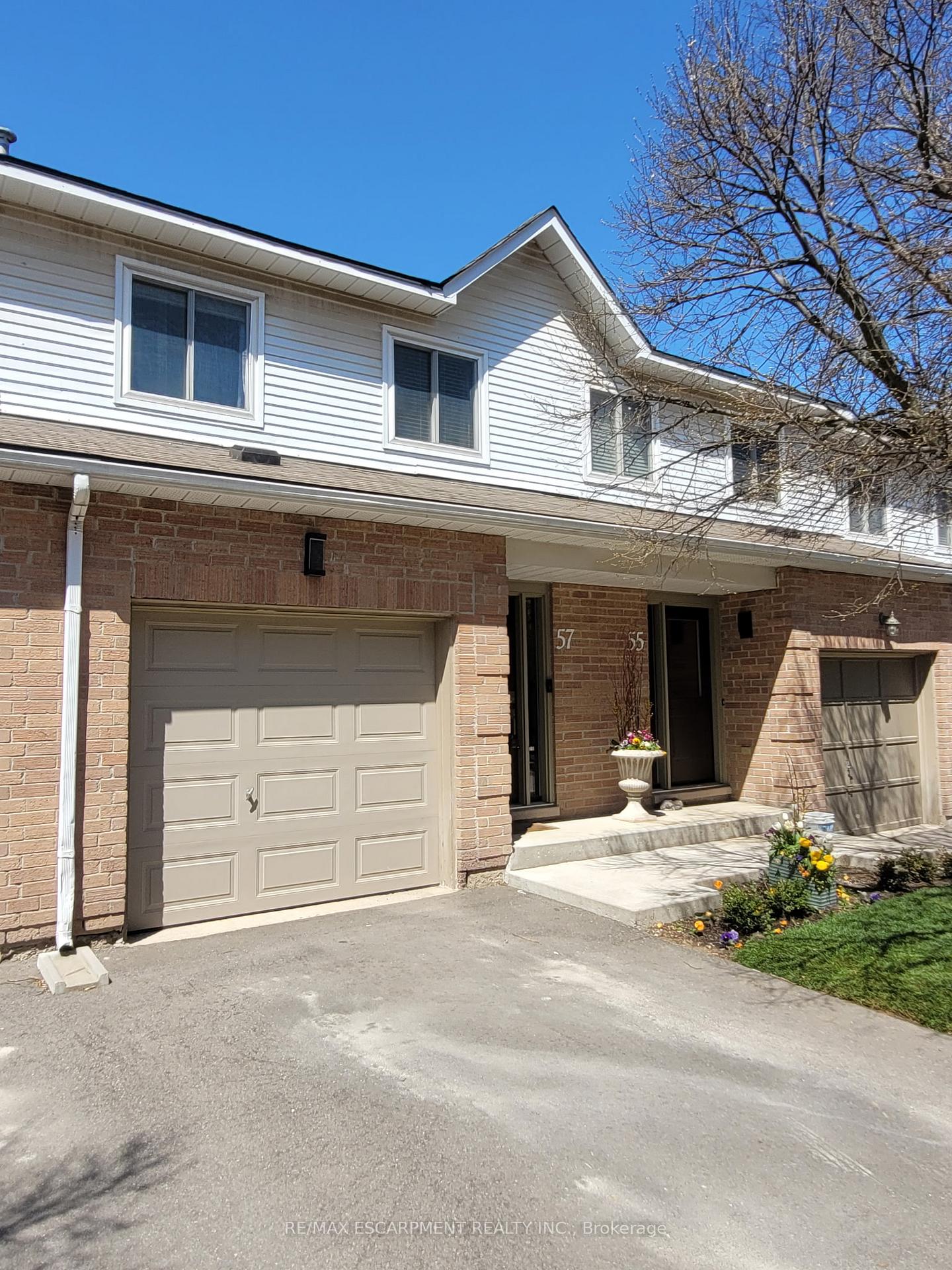 Photo 22 of Unit 57, 26 Moss Boulevard, Hamilton, Dundas — HOMEH