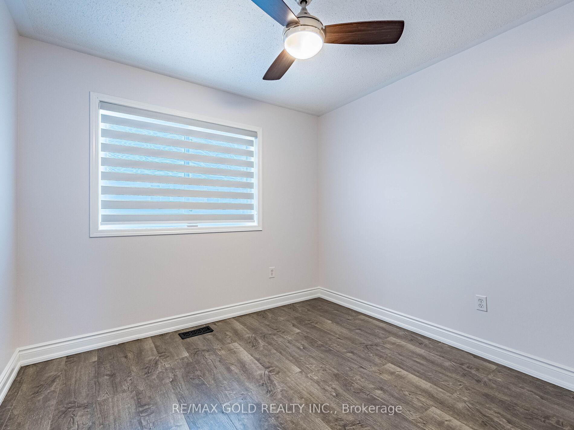 Photo 20 of 42 Jessop Drive, Brampton, Fletcher's Meadow — HOMEH