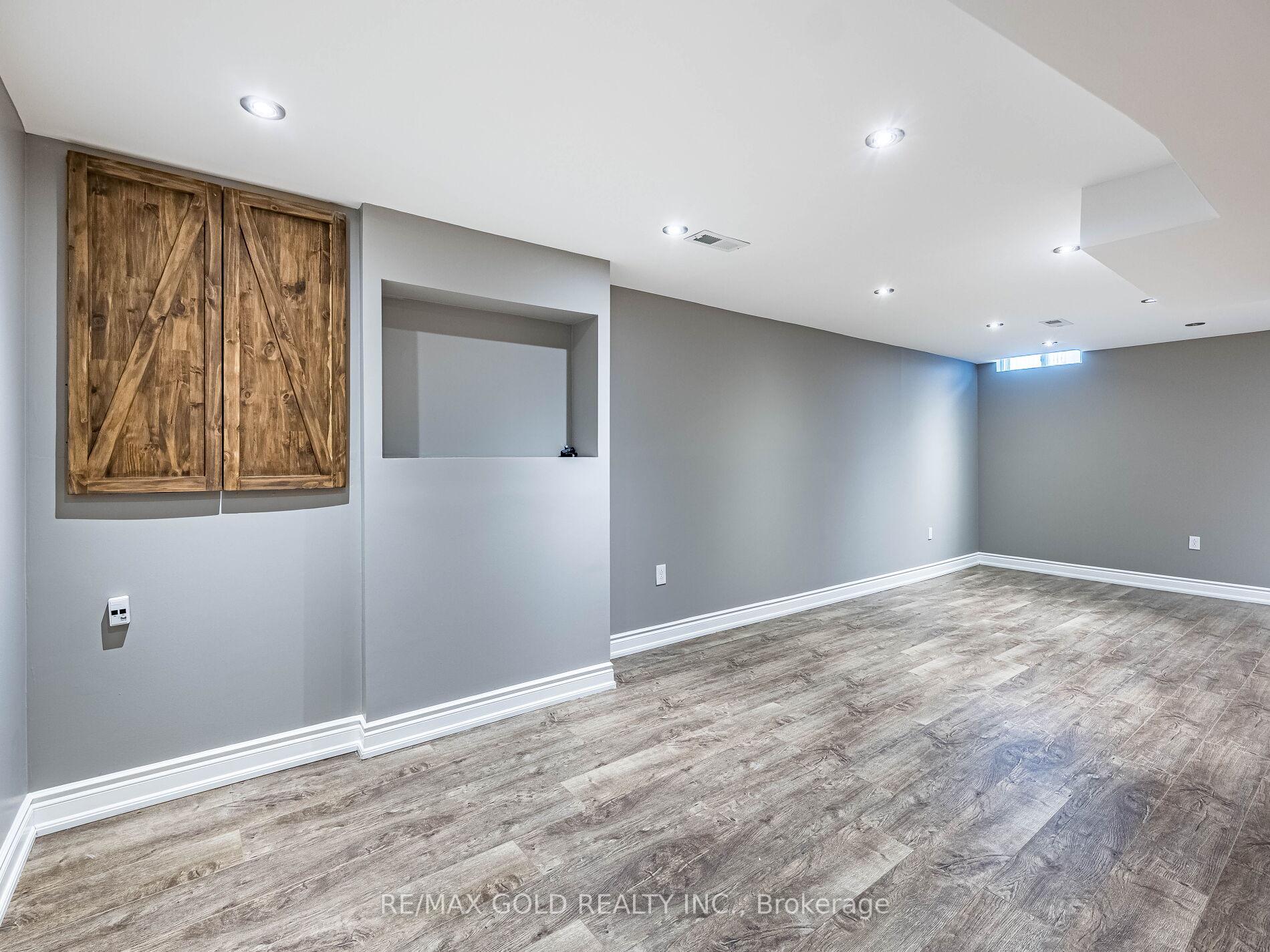 Photo 26 of 42 Jessop Drive, Brampton, Fletcher's Meadow — HOMEH