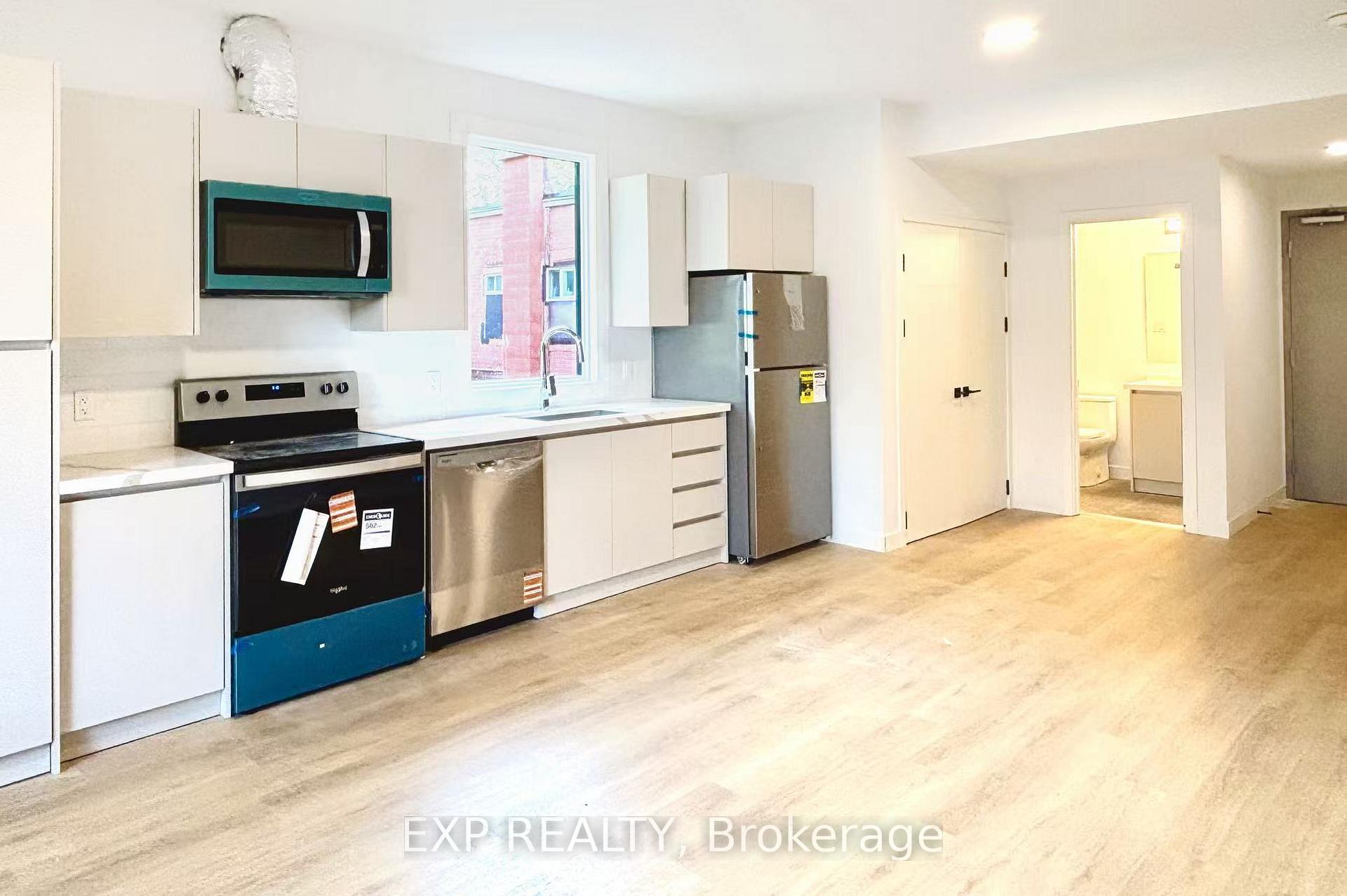 Photo 3 of Unit 201, 135 Sweetland Avenue, Ottawa, Sandy Hill — HOMEH