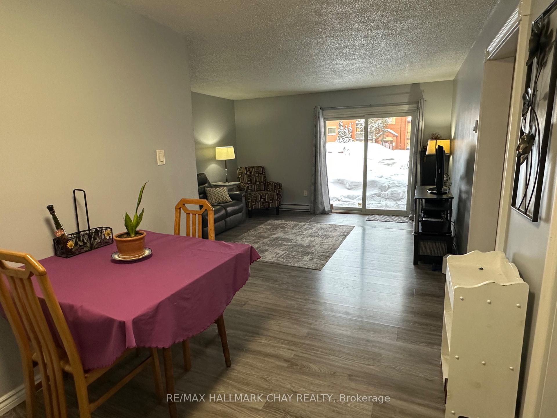 Photo 25 of Unit B4, 179 Edgehill Drive, Barrie, Edgehill Drive — HOMEH