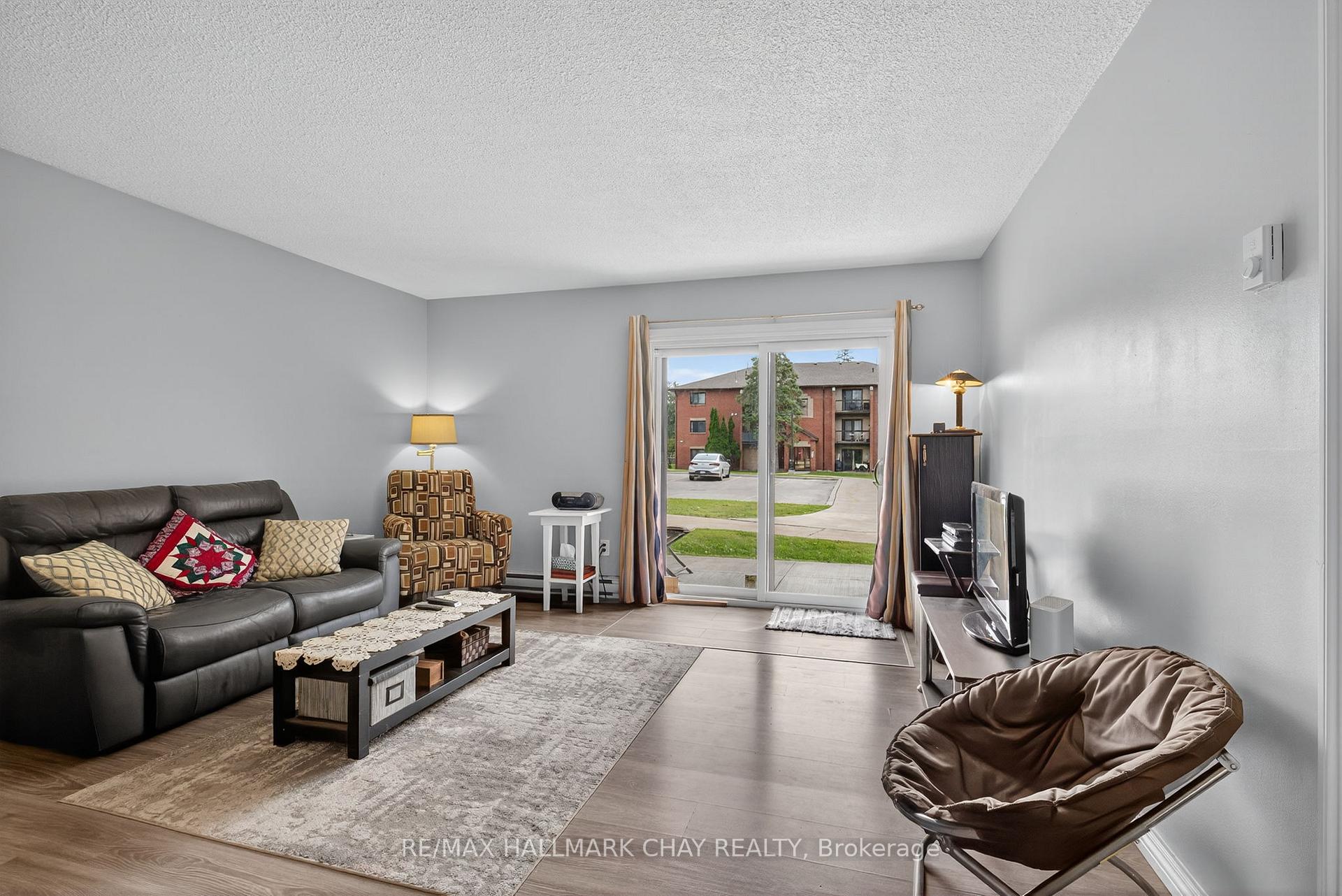 Photo 27 of Unit B4, 179 Edgehill Drive, Barrie, Edgehill Drive — HOMEH