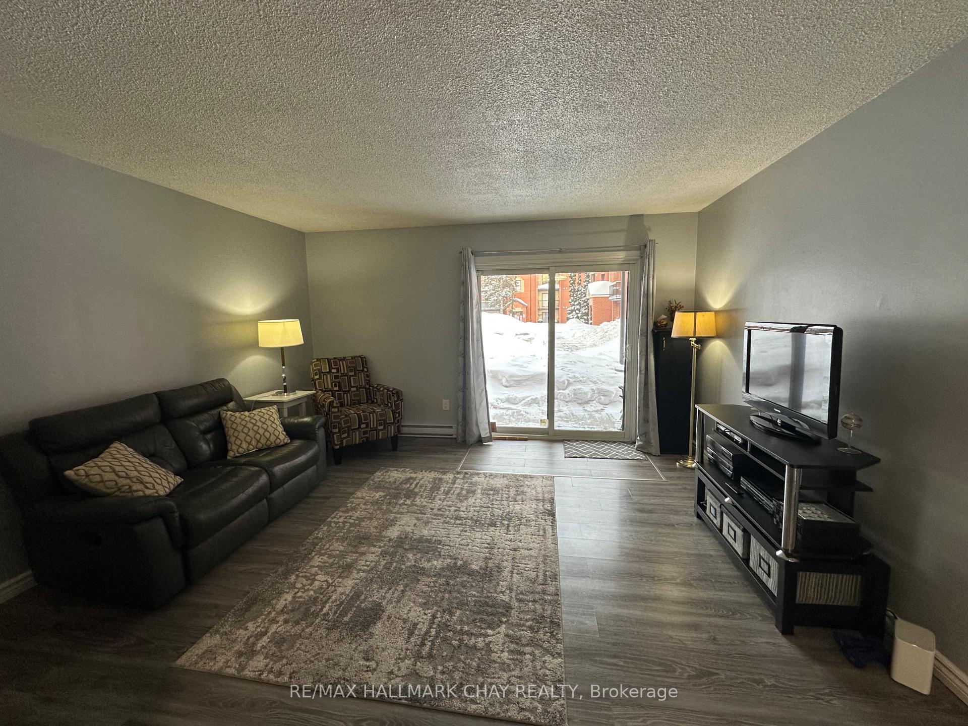 Photo 29 of Unit B4, 179 Edgehill Drive, Barrie, Edgehill Drive — HOMEH
