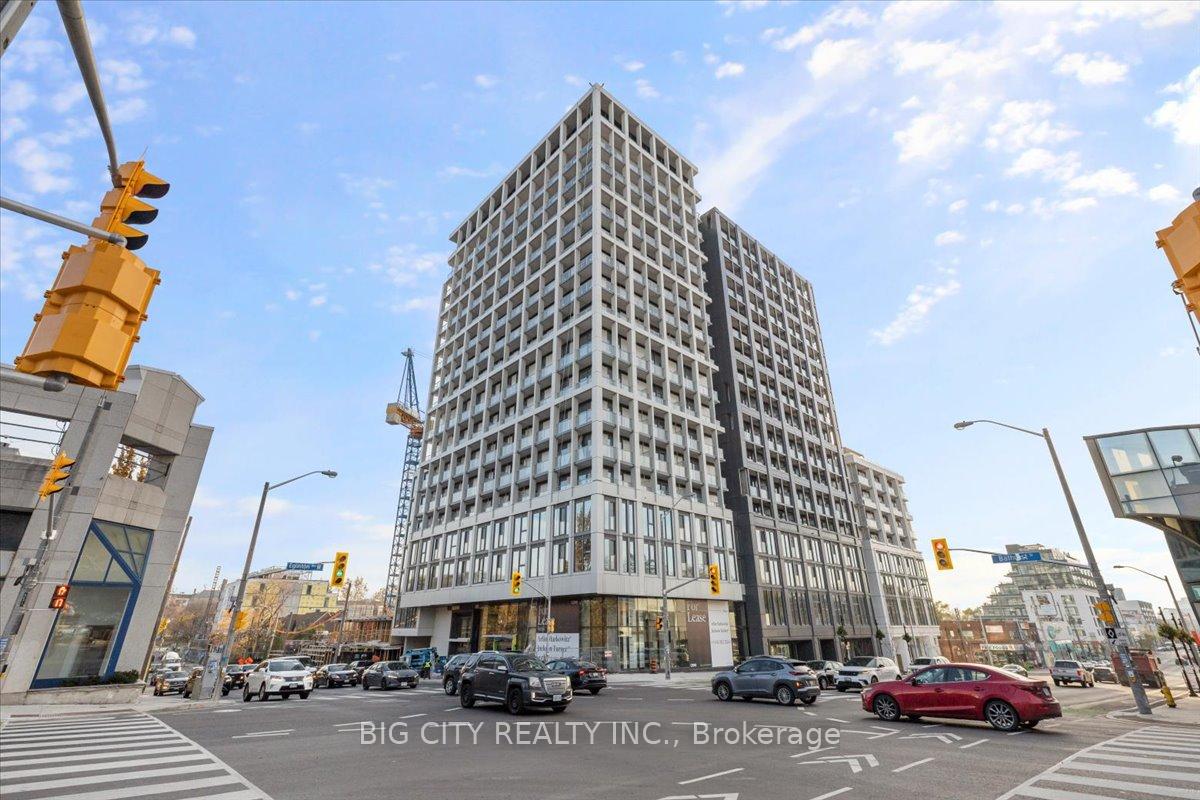 Photo 2 of Unit 219, 2020 Bathurst Street, Toronto, Humewood-Cedarvale — HOMEH