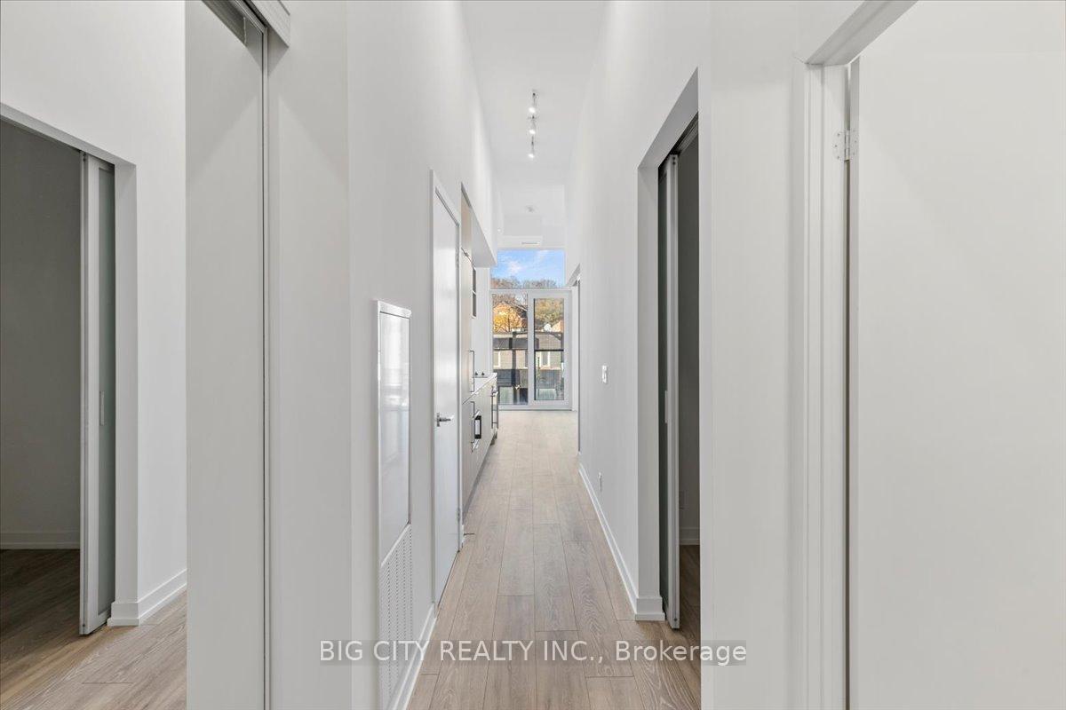 Photo 12 of Unit 219, 2020 Bathurst Street, Toronto, Humewood-Cedarvale — HOMEH