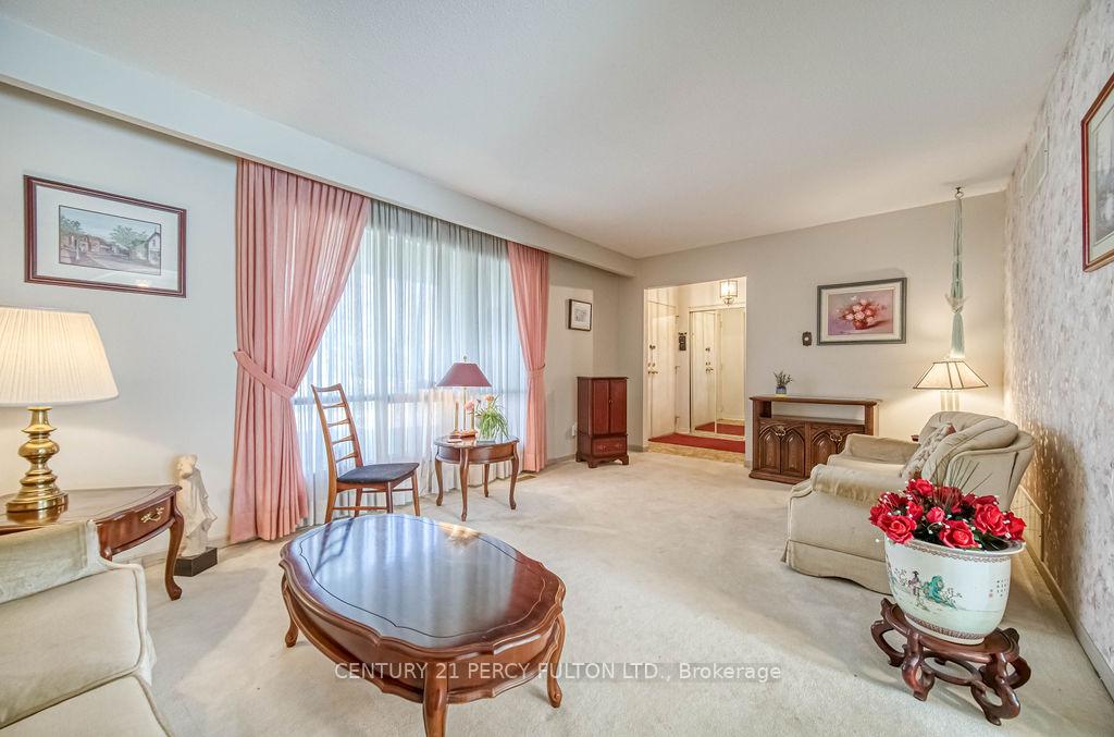 Photo 9 of 9 Judy Court, Markham, Markham Village — HOMEH
