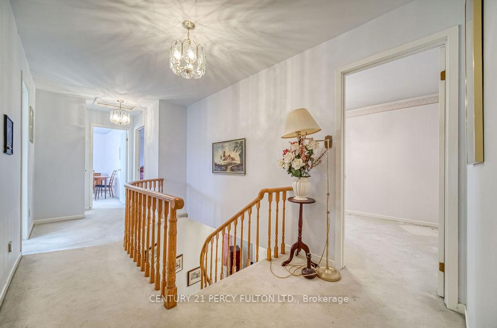Photo 20 of 9 Judy Court, Markham, Markham Village — HOMEH