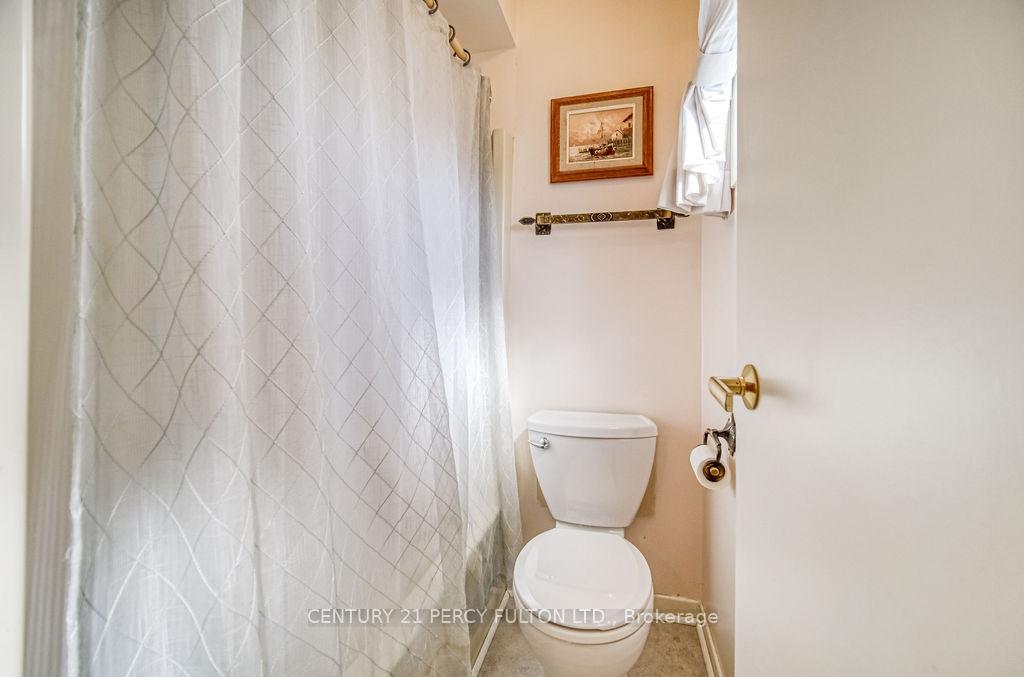 Photo 34 of 9 Judy Court, Markham, Markham Village — HOMEH
