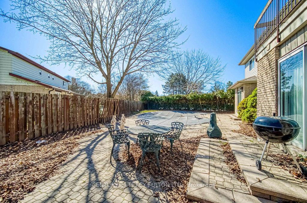 Photo 41 of 9 Judy Court, Markham, Markham Village — HOMEH