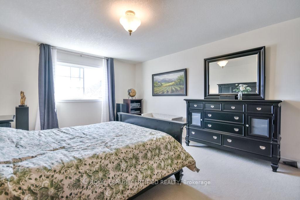 Photo 73 of 79 Sovereign's Gate, Barrie, Innis-Shore — HOMEH