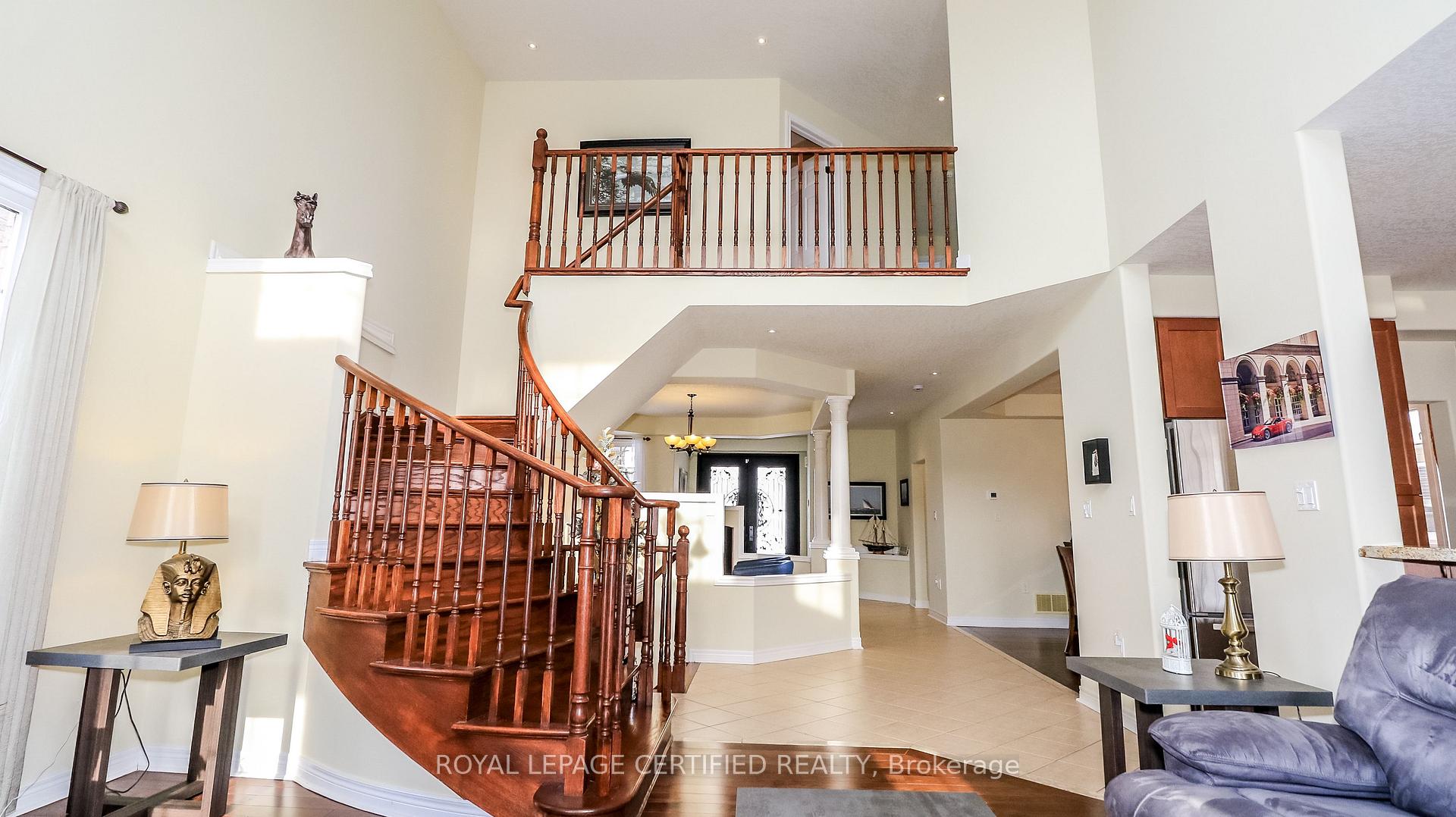 Photo 38 of 79 Sovereign's Gate, Barrie, Innis-Shore — HOMEH