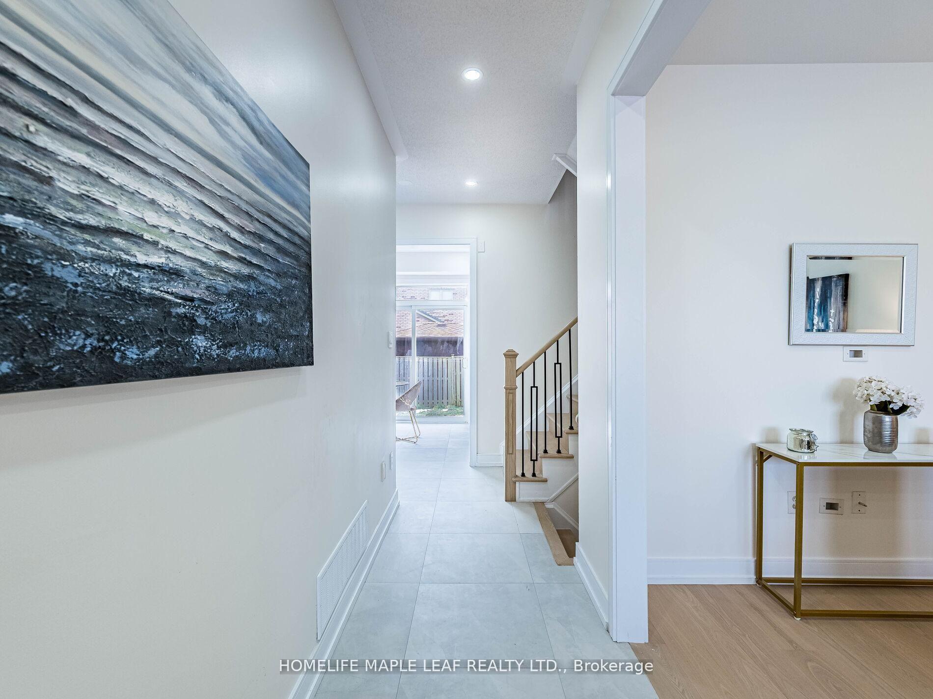Photo 13 of 10 Eaglefield Gate, Brampton, Fletcher's Meadow — HOMEH