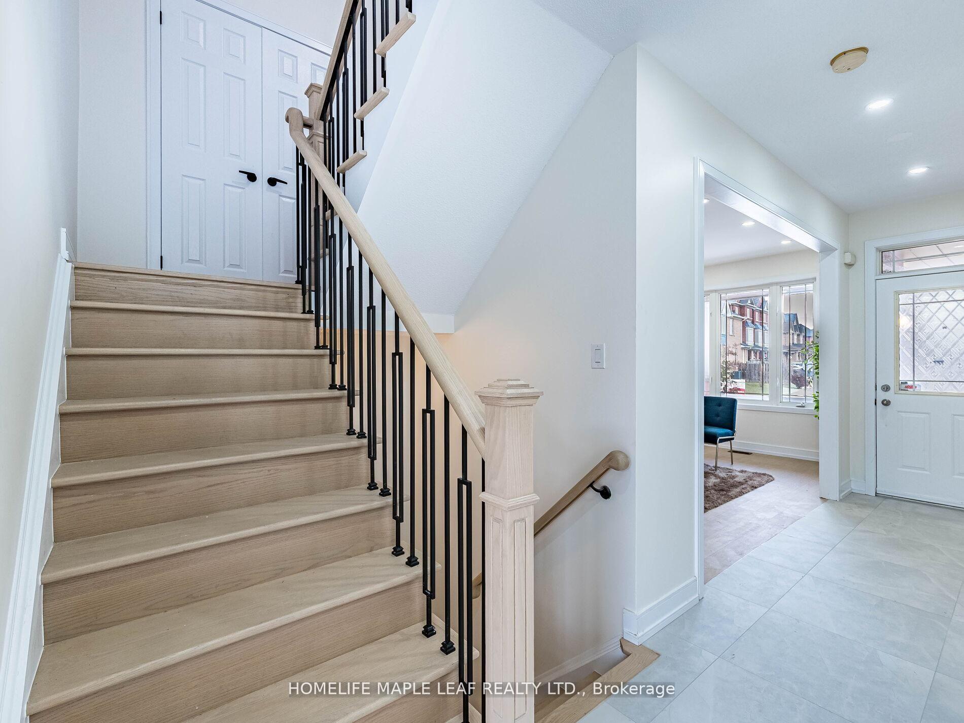 Photo 14 of 10 Eaglefield Gate, Brampton, Fletcher's Meadow — HOMEH