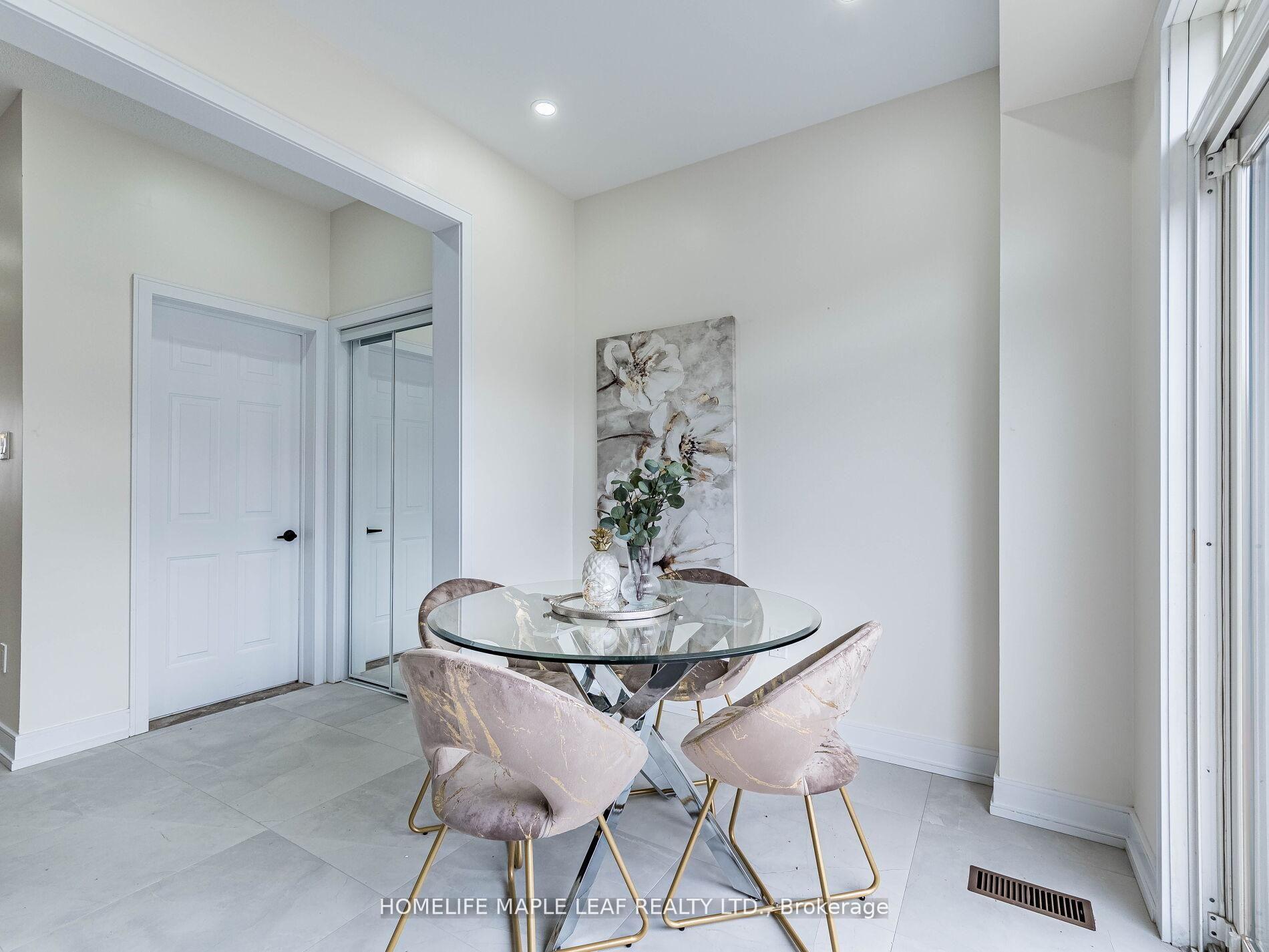 Photo 19 of 10 Eaglefield Gate, Brampton, Fletcher's Meadow — HOMEH