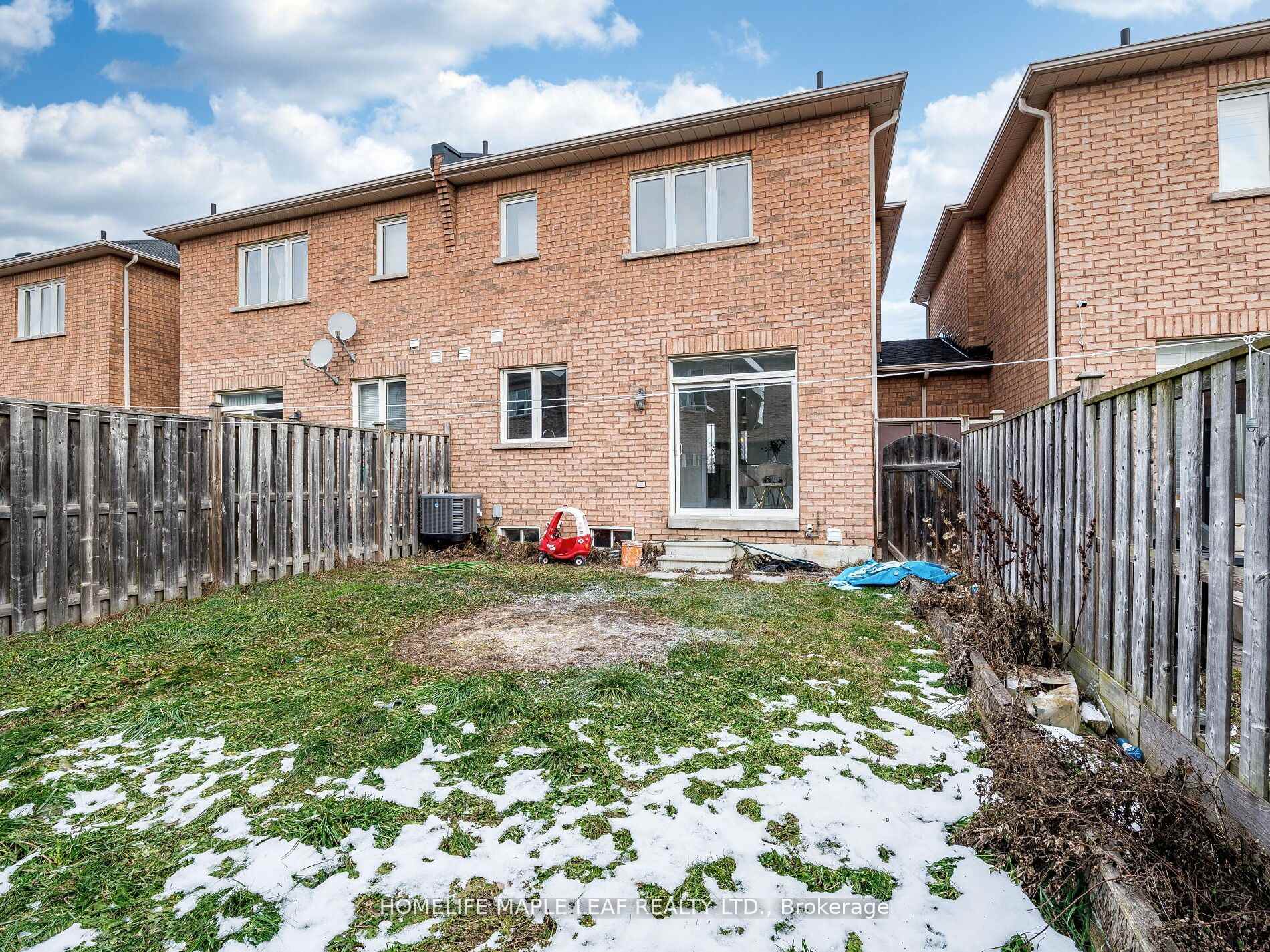 Photo 45 of 10 Eaglefield Gate, Brampton, Fletcher's Meadow — HOMEH