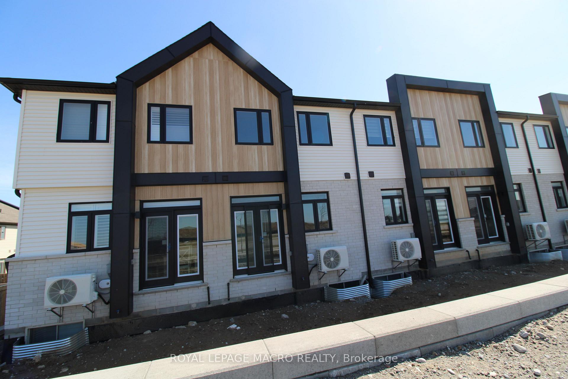 Photo 10 of Unit 2, 55 Tom Brown Drive, Brant, Paris — HOMEH