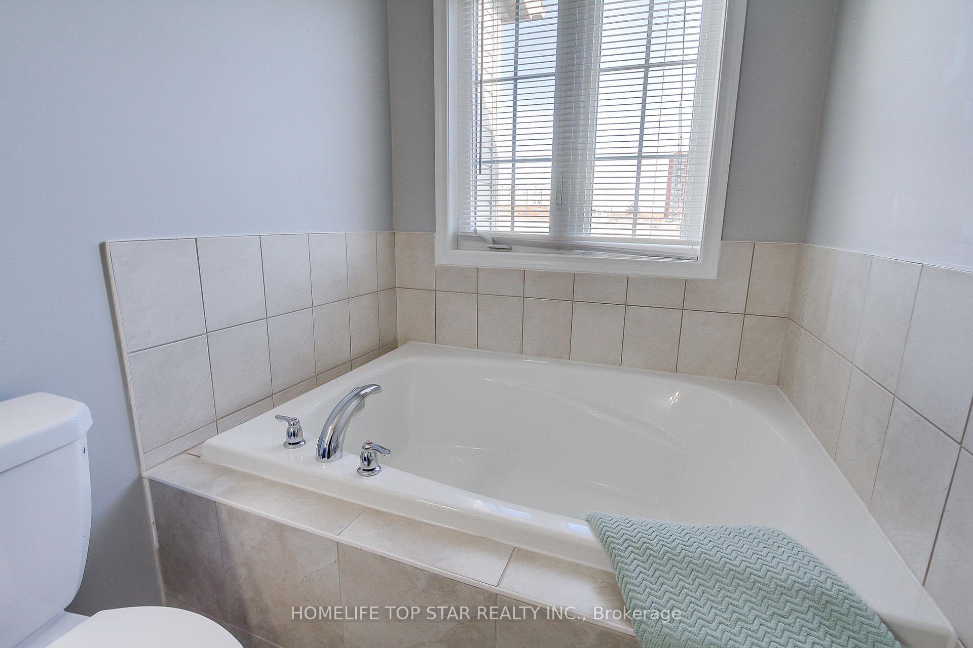Photo 53 of 103 Magpie Way, Whitby, Blue Grass Meadows — HOMEH