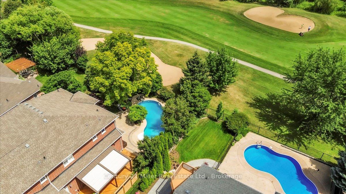 Photo 2 of 4298 Clubview Drive, Burlington, Rose — HOMEH