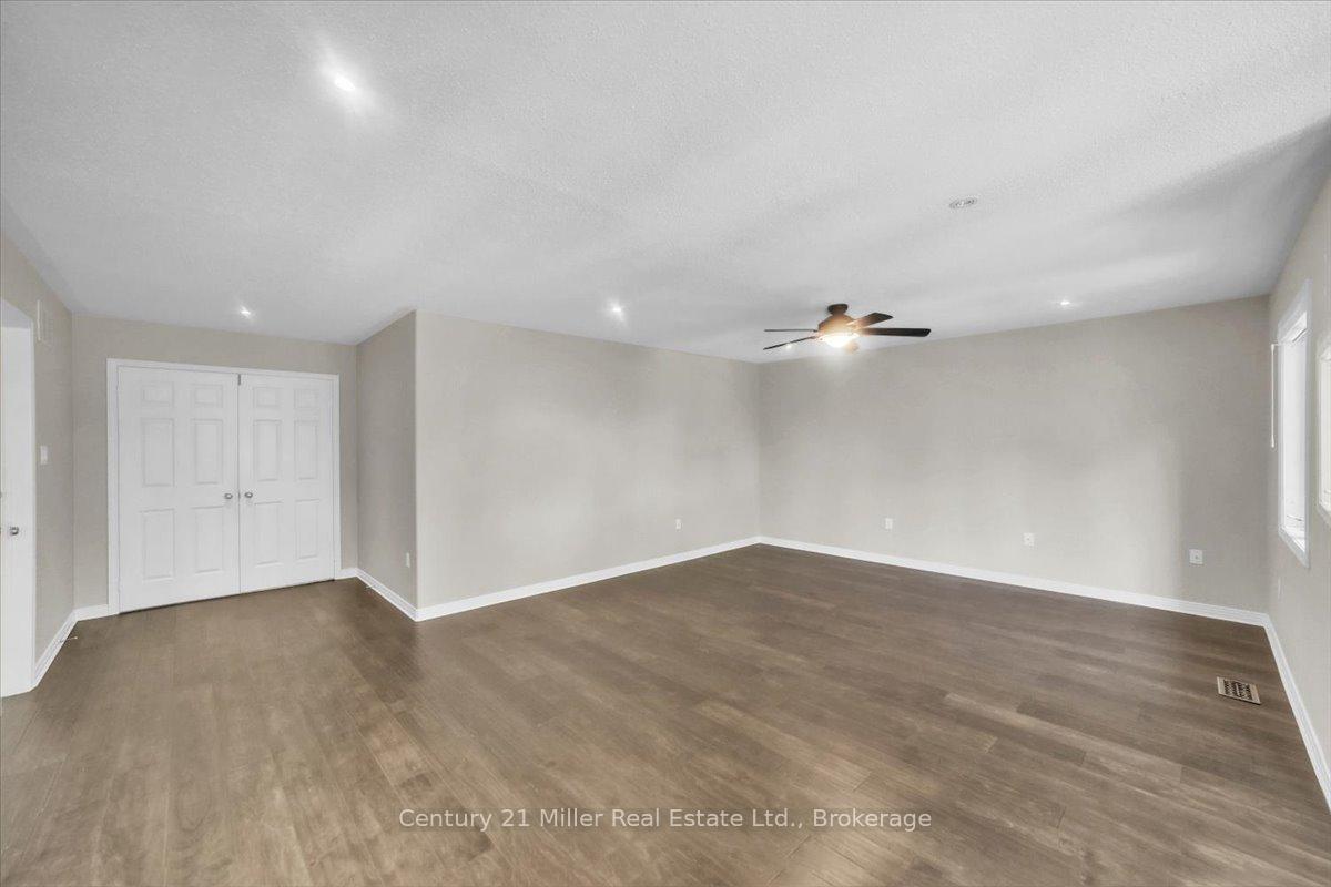 Photo 30 of 4298 Clubview Drive, Burlington, Rose — HOMEH