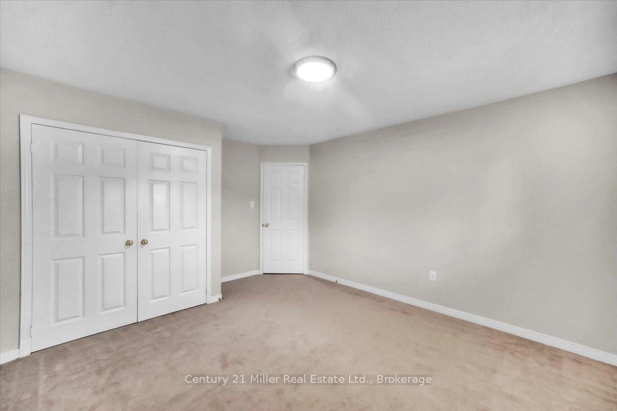 Photo 22 of 4298 Clubview Drive, Burlington, Rose — HOMEH